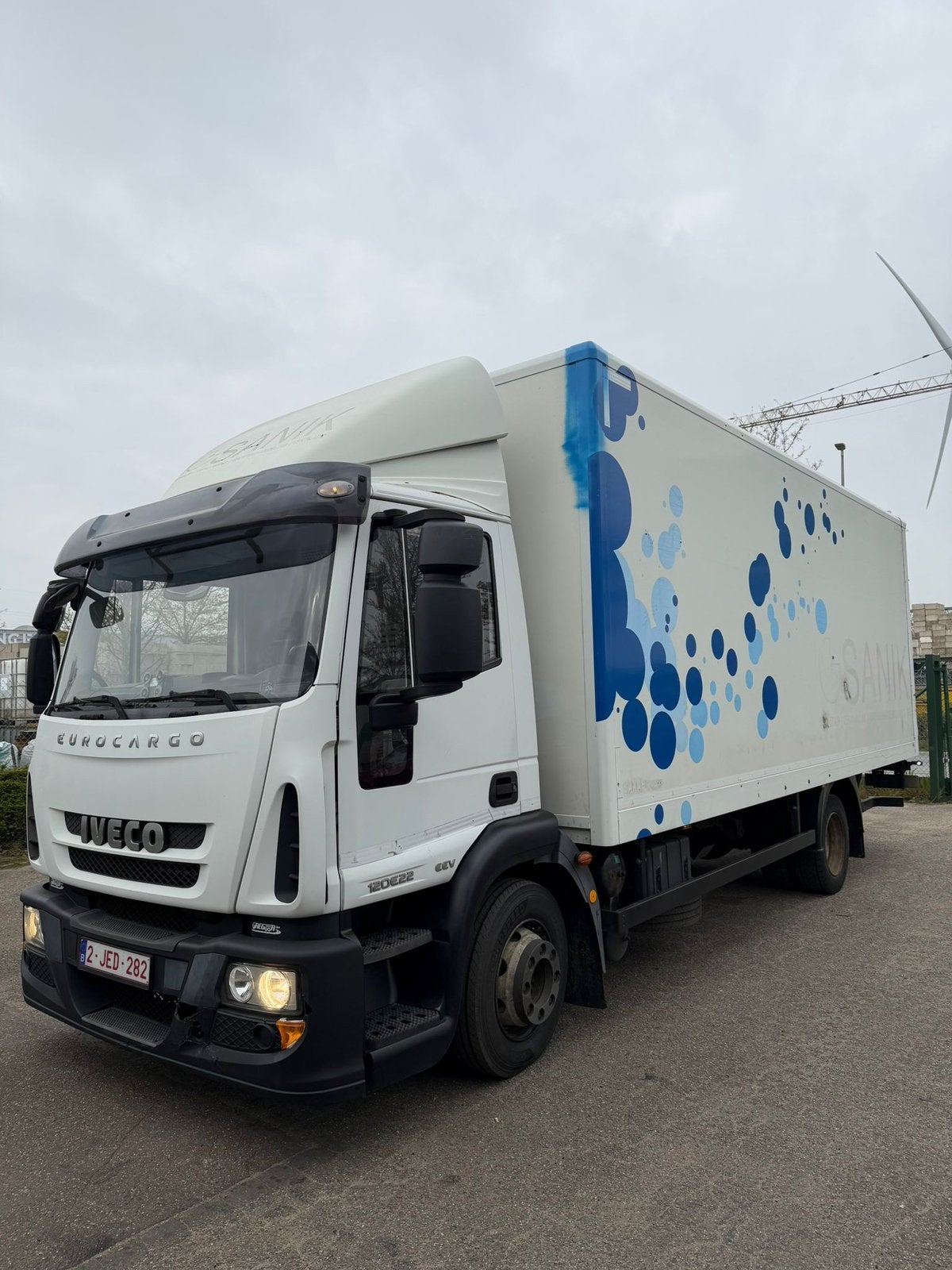 Iveco Eurocargo met Pur isolatie installatie, Ophalen