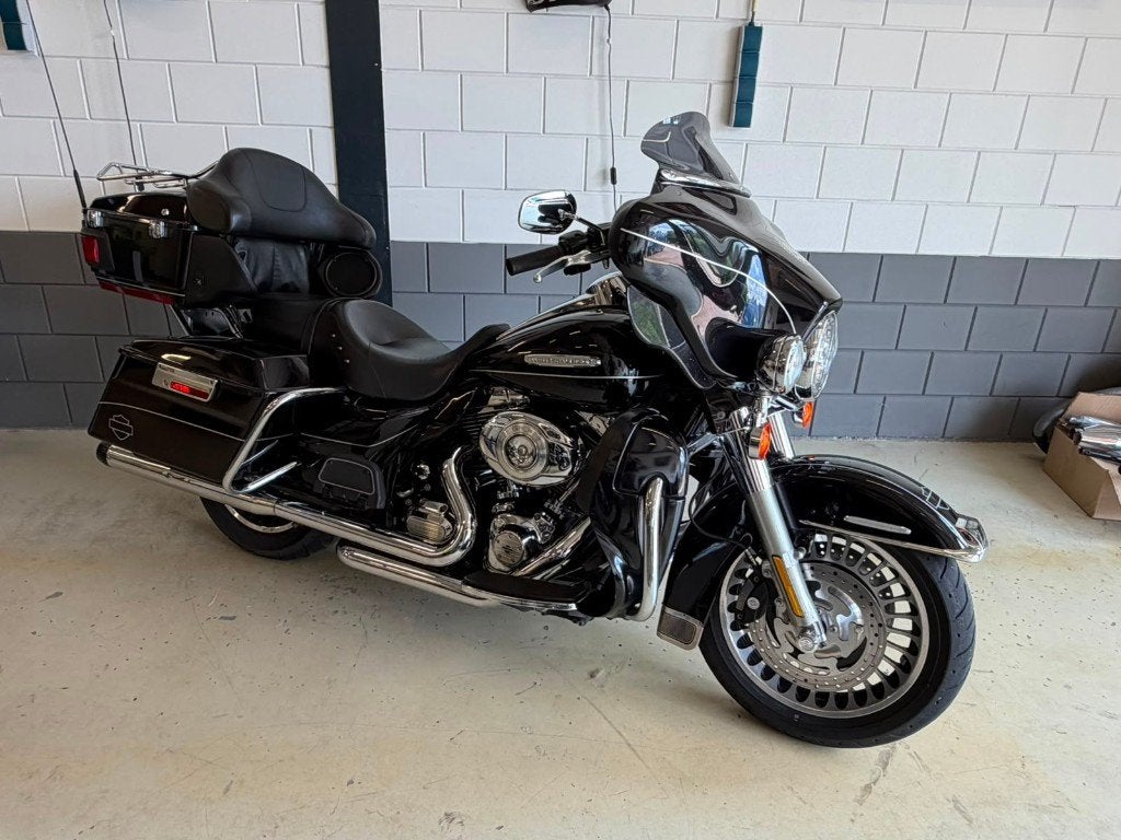 Harley Davidson FLHTK electra glide ultra limited 2012, 2 cilinders, 1690 cc, Occasion, Bedrijf