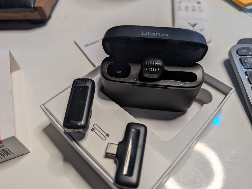 Ulanzi J12 USB-C draadloze microfoonset met 2 microfoons, Ophalen of Verzenden, Nieuw, Overige typen, Draadloos