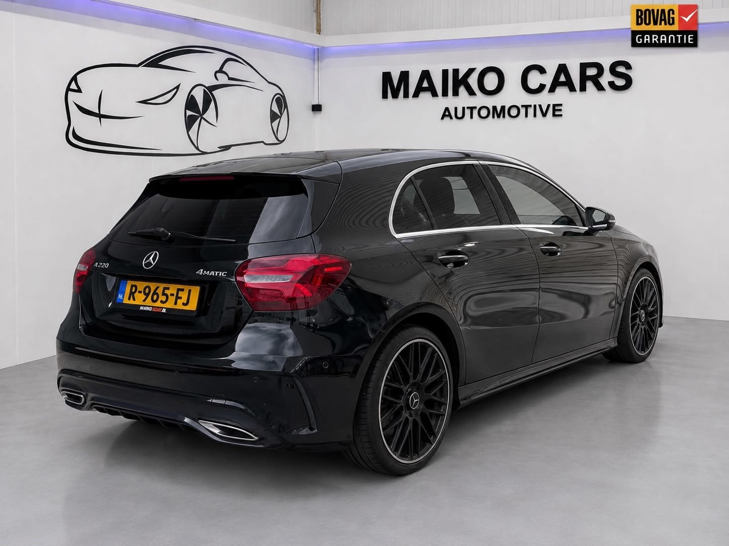 Mercedes-Benz A-klasse 220 Sport 4MATIC AMG Harman-Kardon, Automaat, 15 km/l, Gebruikt, Zwart