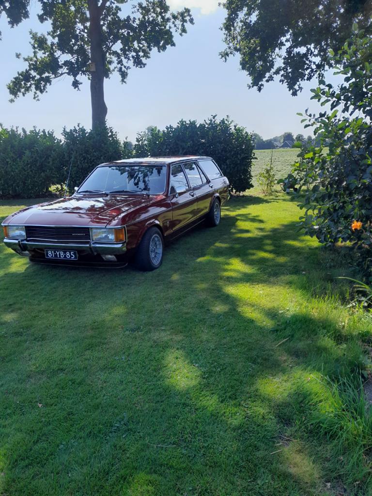 Ford 1976 Rood, 980 kg, Stationwagon, Particulier, Geïmporteerd
