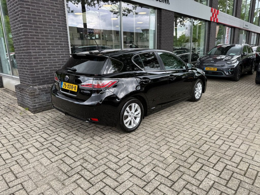 Lexus CT 200h Business Line (bj 2012, automaat), Auto's, Lexus, Euro 5, Gebruikt, Zwart, 4 cilinders
