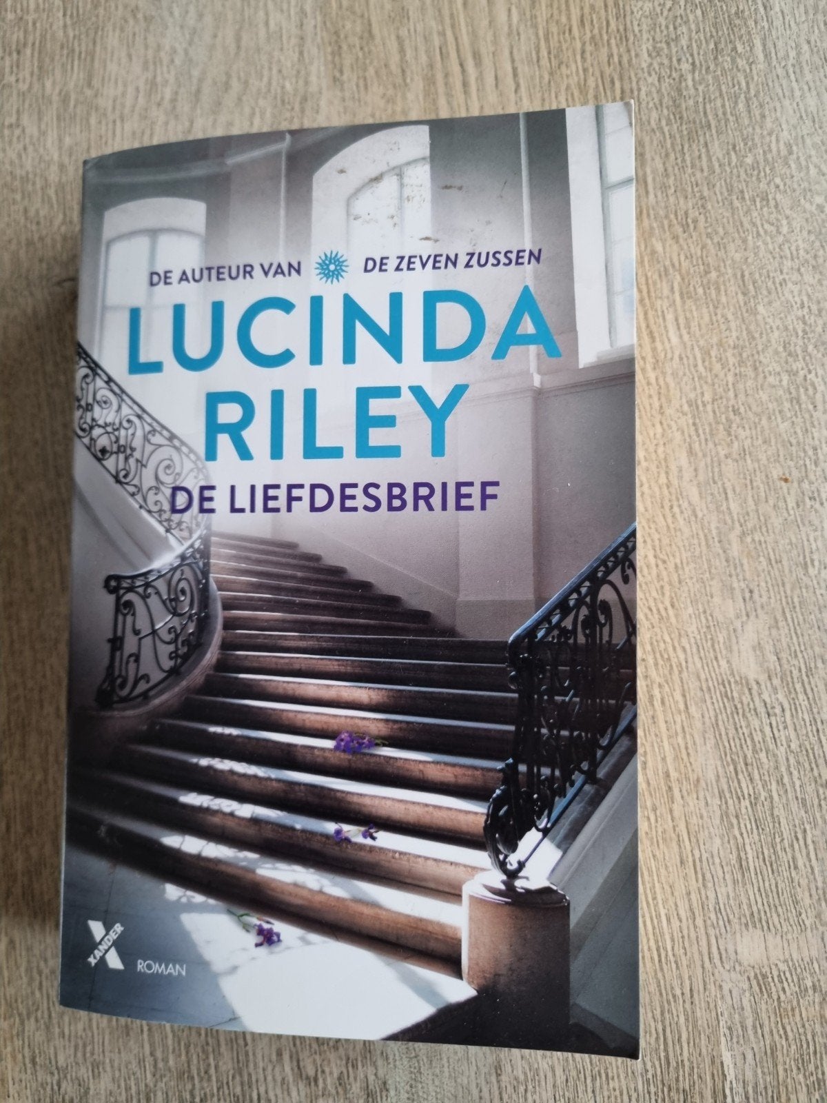 Lucinda Riley - De Liefdesbrief (Roman), Ophalen of Verzenden, Zo goed als nieuw, Lucinda Riley, Nederland
