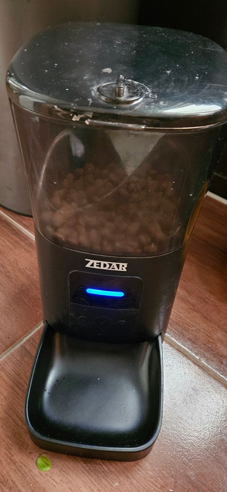 Zedar voerbak automatisch, Ophalen of Verzenden, Automatisch, Zo goed als nieuw