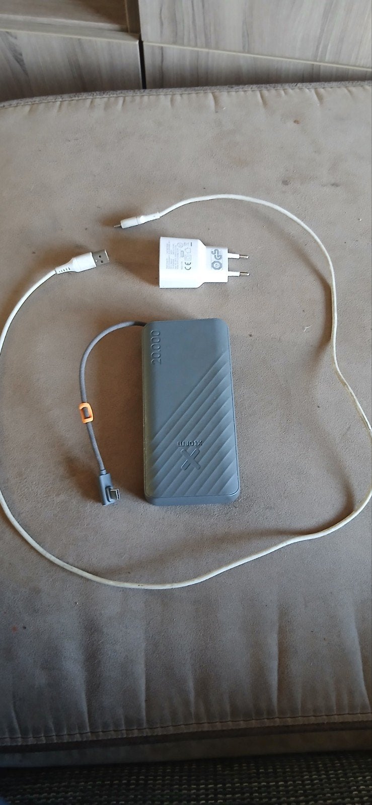 Xtorm Powerbank 20.000 mAh met Snellader en Kabel, Ophalen, Gebruikt
