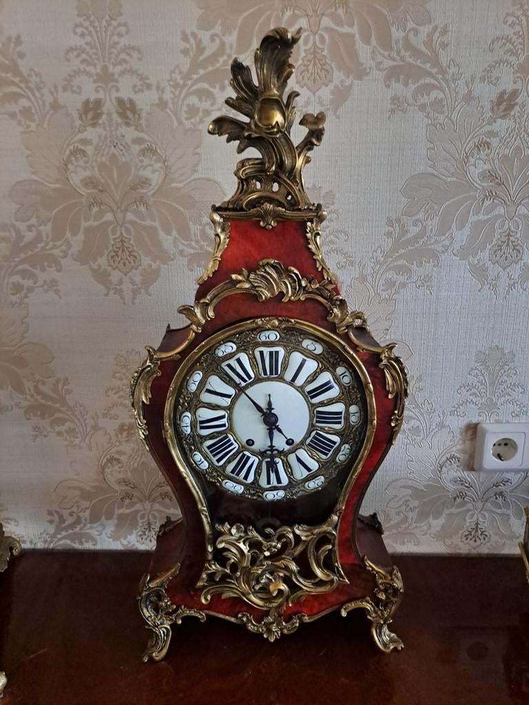 Antieke Rode Boulle Klok met Gong, ca. 1840-1860, Antiek en Kunst, Antiek | Klokken, Ophalen of Verzenden