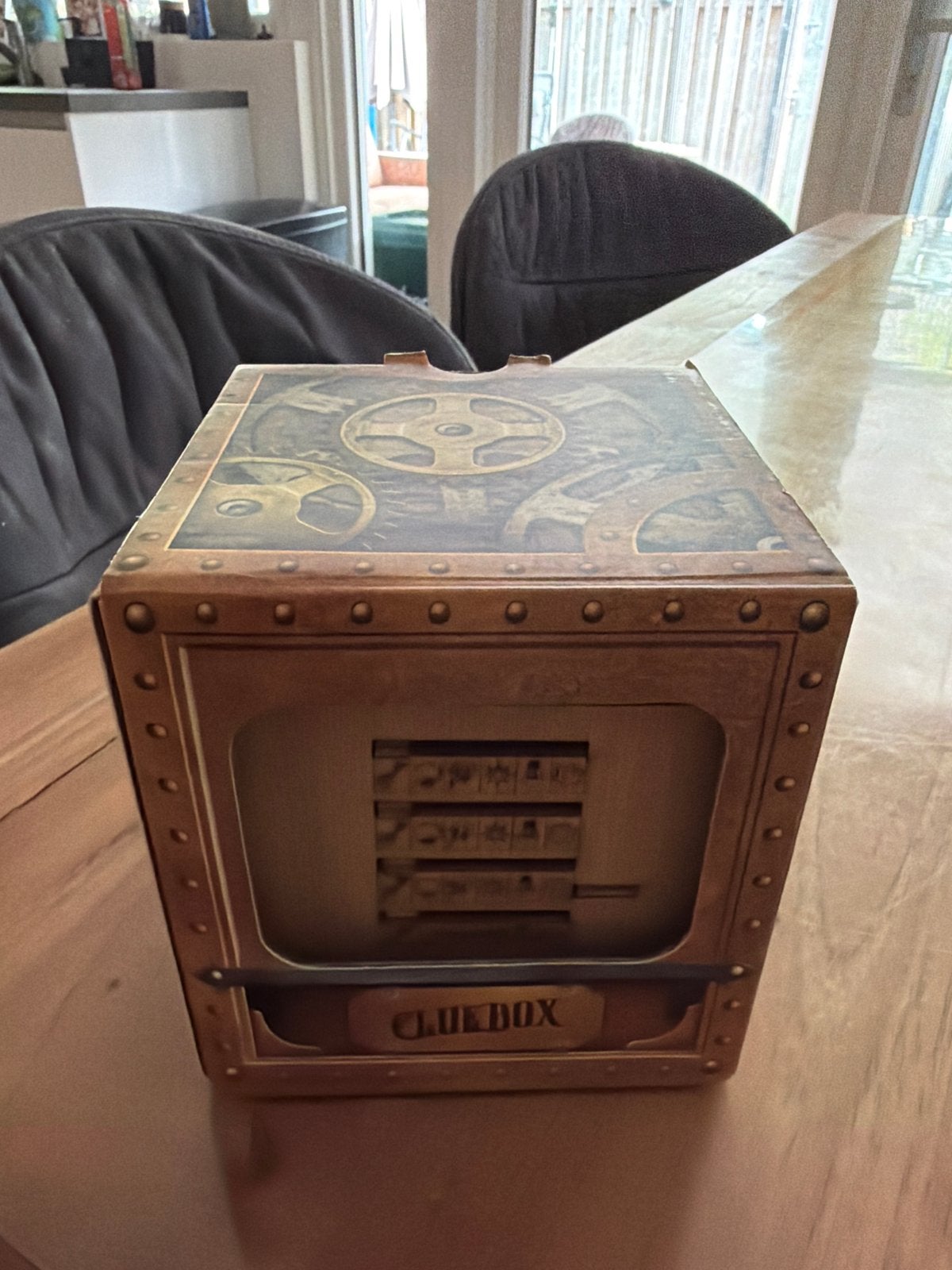 iDVenture Machine Factory Escape Room in a Box, Ophalen of Verzenden, Zo goed als nieuw
