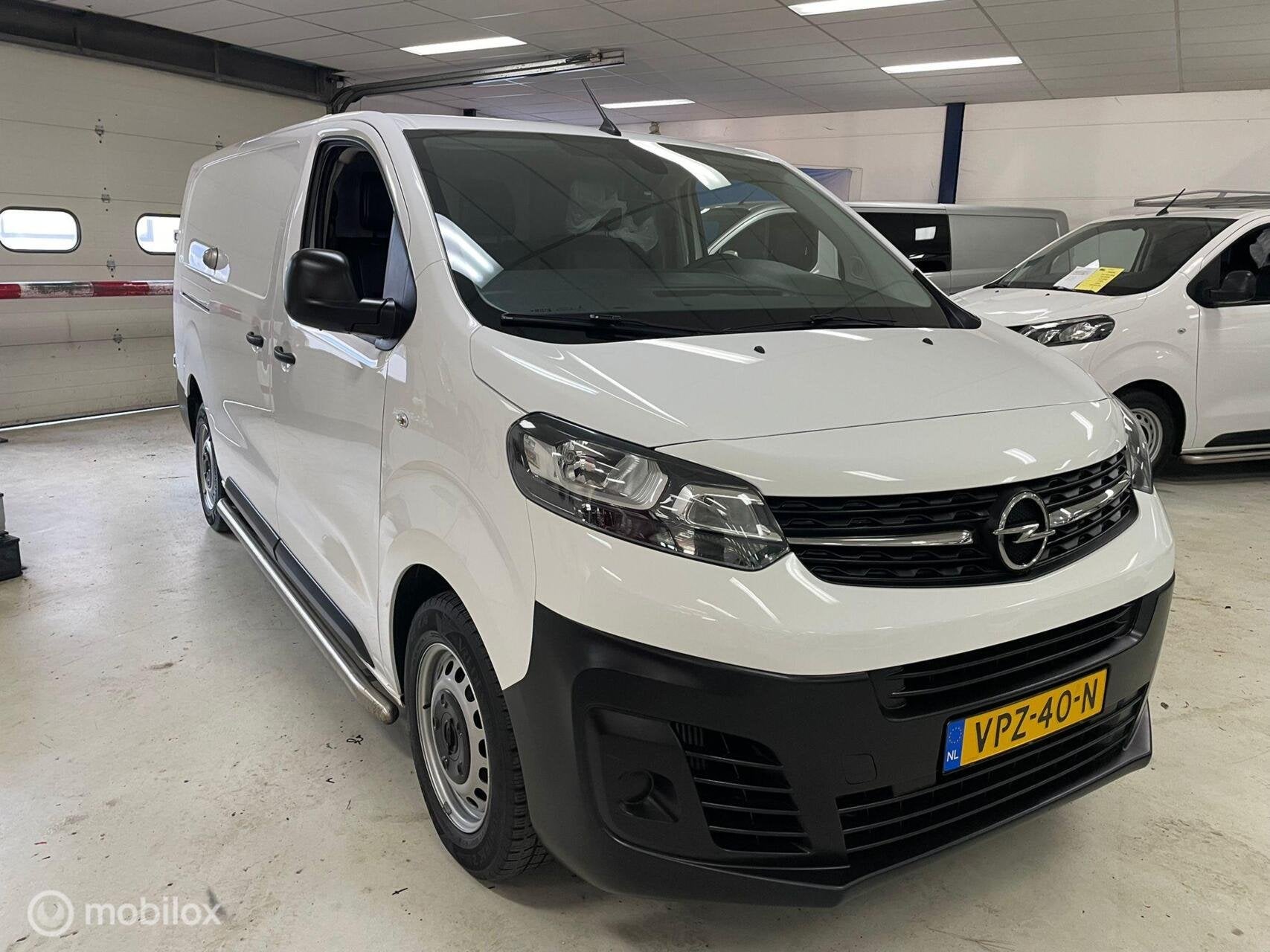 Opel Vivaro 2.0 CDTI L3H1 Edition 48000KM Euro6, Gebruikt, Euro 6, 4 cilinders, 2500 kg