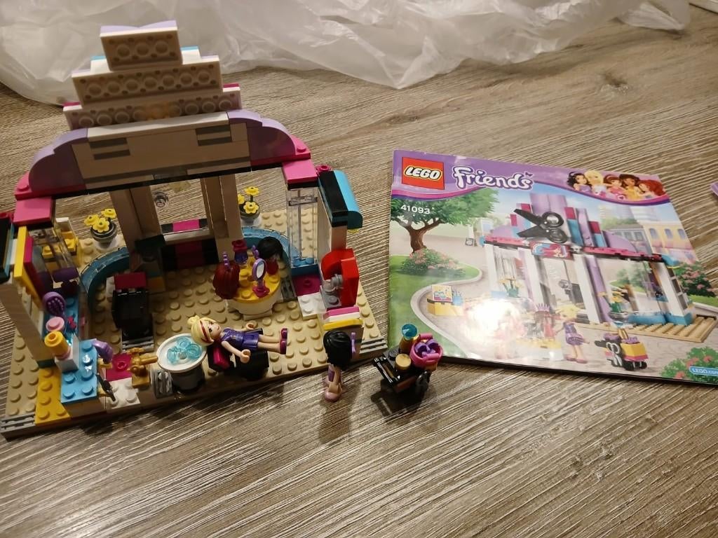Lego Friends nr. 41093 Heartlake Kapsalon, Ophalen of Verzenden, Zo goed als nieuw, Complete set, Lego
