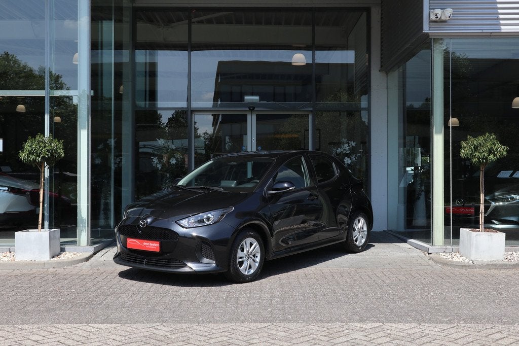 Mazda 2 Hybrid 1.5 Centre-line Clima / Camera / Cruise / App, Auto's, Mazda, Gebruikt, Euro 6, 450 kg, Zwart