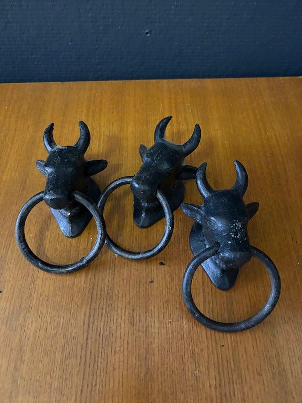 Gietijzeren deurkloppers / handdoekringen stier, Ophalen of Verzenden