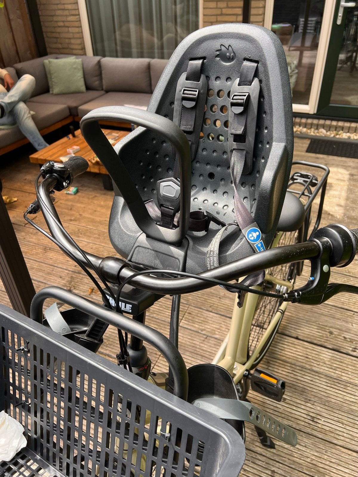 Thule Yepp Kinderstoeltje Fiets Voor, Fietsen en Brommers, Fietsaccessoires | Fietsstoeltjes, Ophalen, Gebruikt, Voetsteuntjes