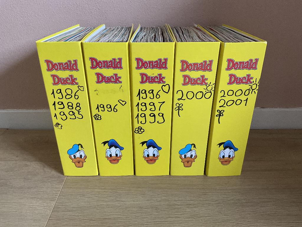 4 Donald Duck verzamelbanden gevuld met Duckies, Meerdere stripboeken, Ophalen, Gelezen, Donald Duck