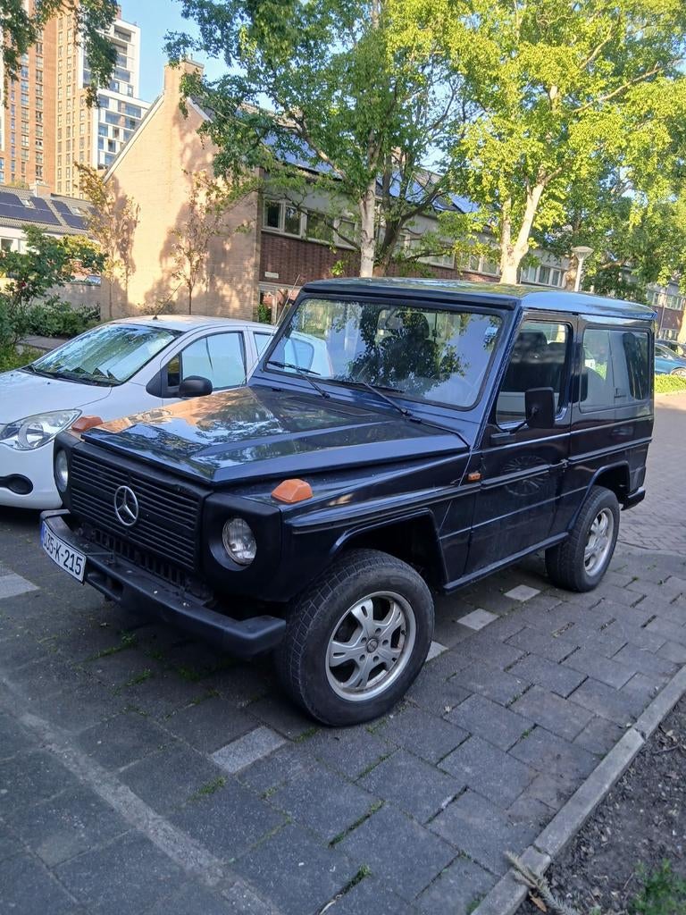 Mercedes-Benz Mercedes gd 300 . 1983.., Auto's, Mercedes-Benz, 2700 kg, Zwart, Blauw, Leder en Stof