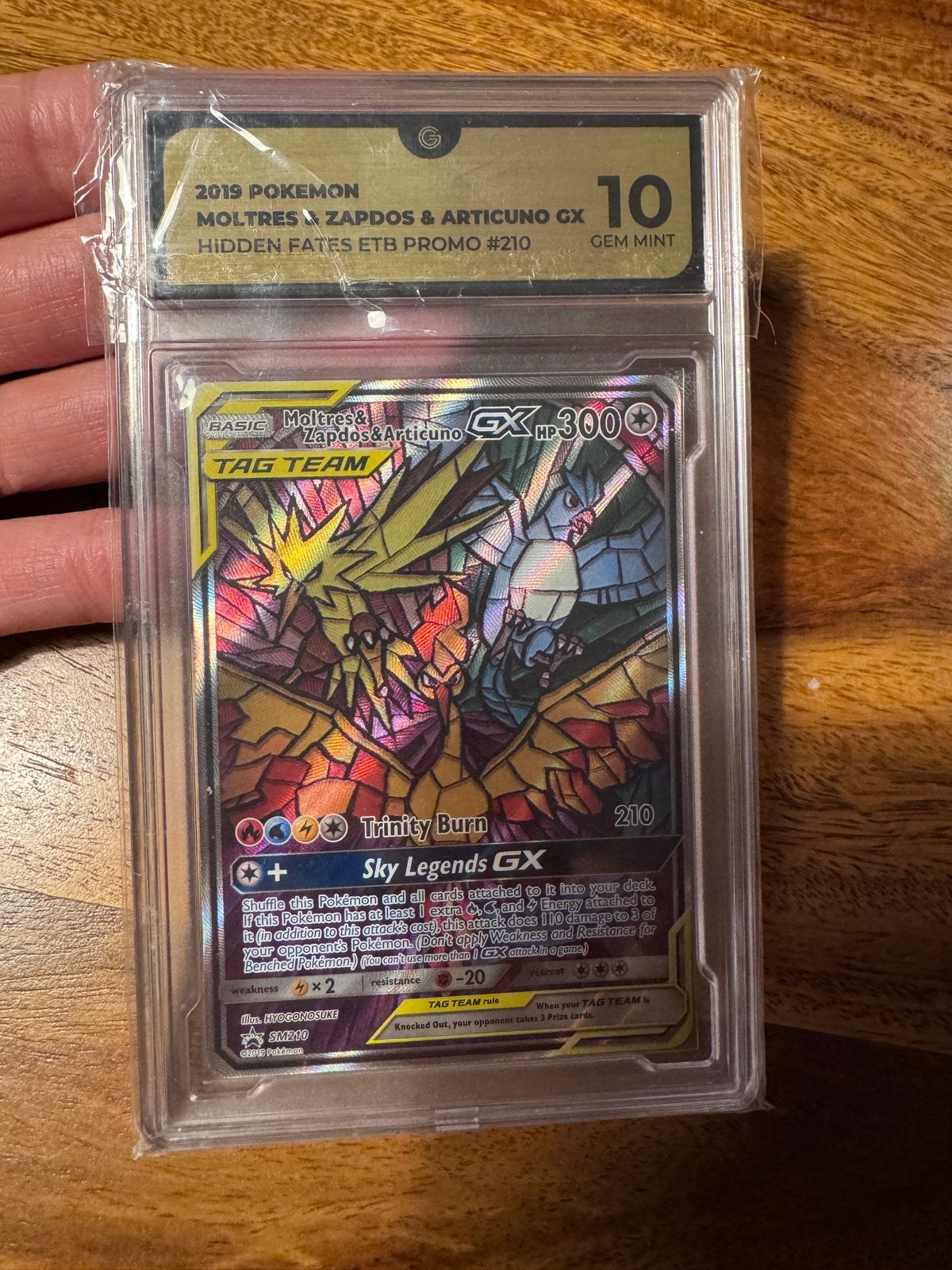 Moltres Zapdos Articuno GX 210/236 PSA 10 Gem Mint, Ophalen of Verzenden, Nieuw, Losse kaart