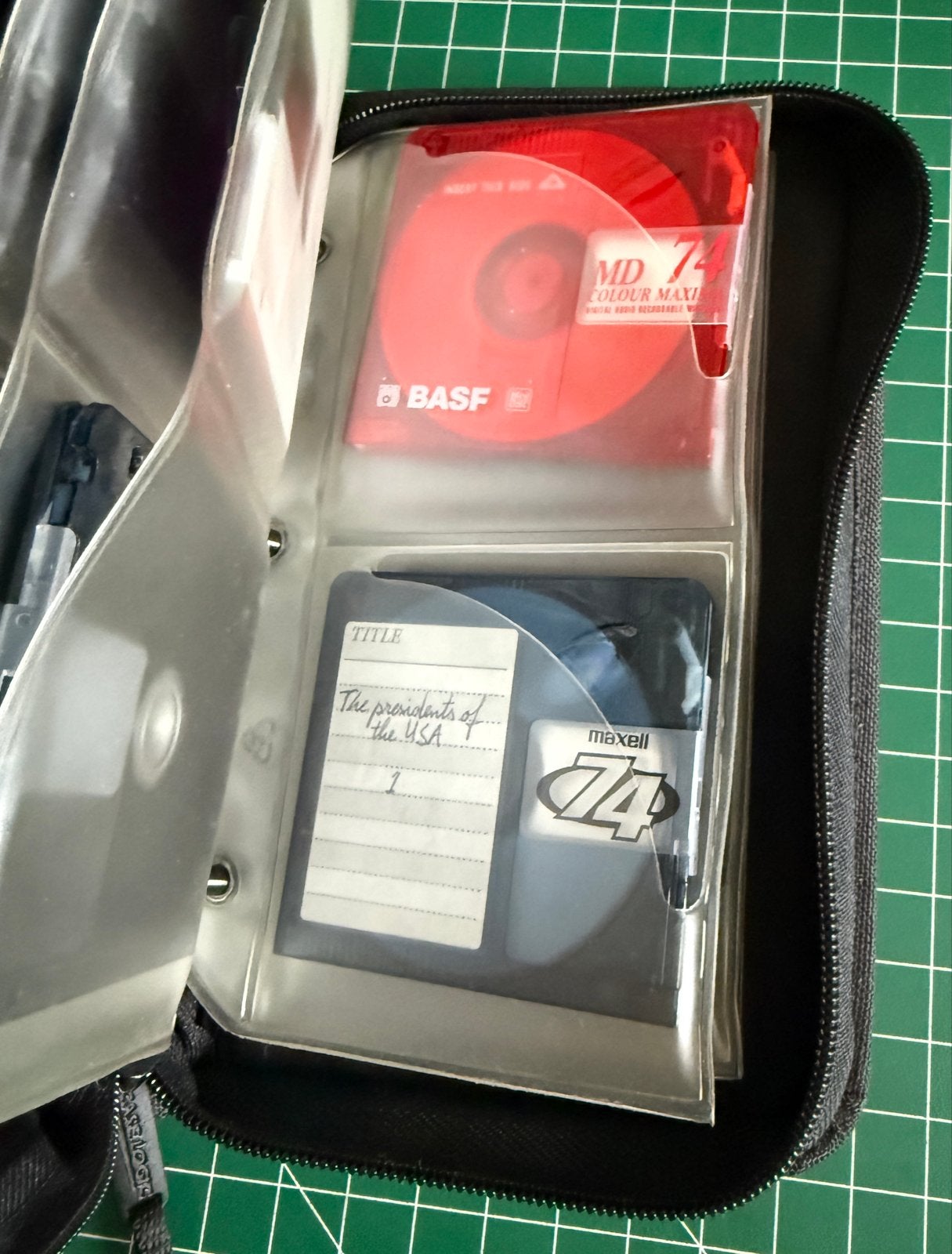 Minidiscs in Caselogic reis-/opberghoesje, Ophalen of Verzenden, Overige typen