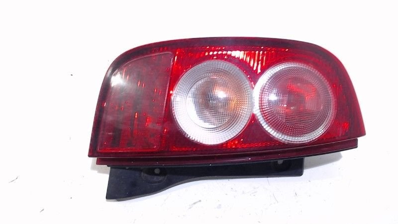 Achterlicht links buiten Nissan Micra, Auto-onderdelen, Verlichting, Nissan, Gebruikt, Herkomst onderdeel bekend, 12 maanden garantie