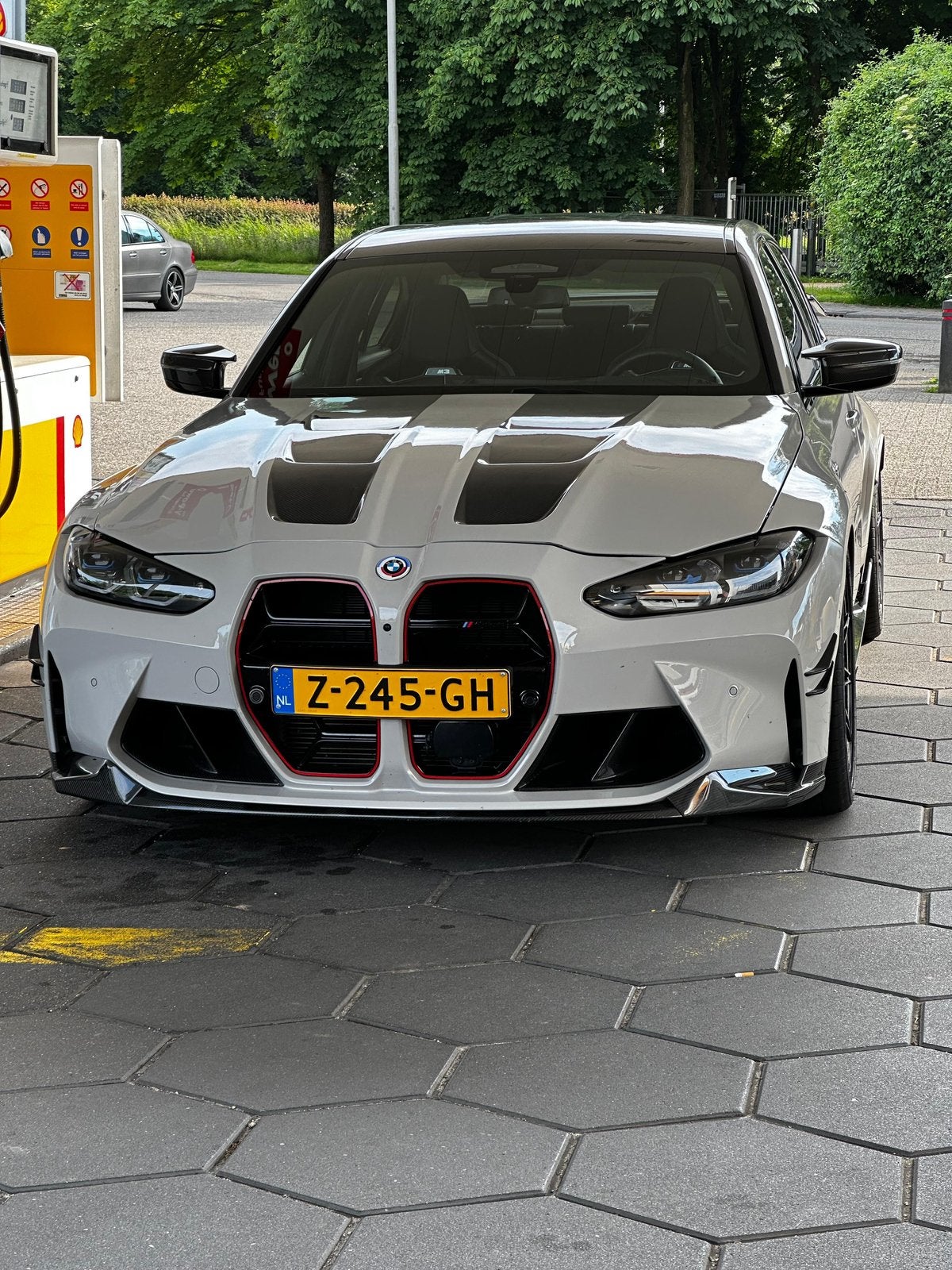 Carbon motorkap BMW M3 M4, Ophalen