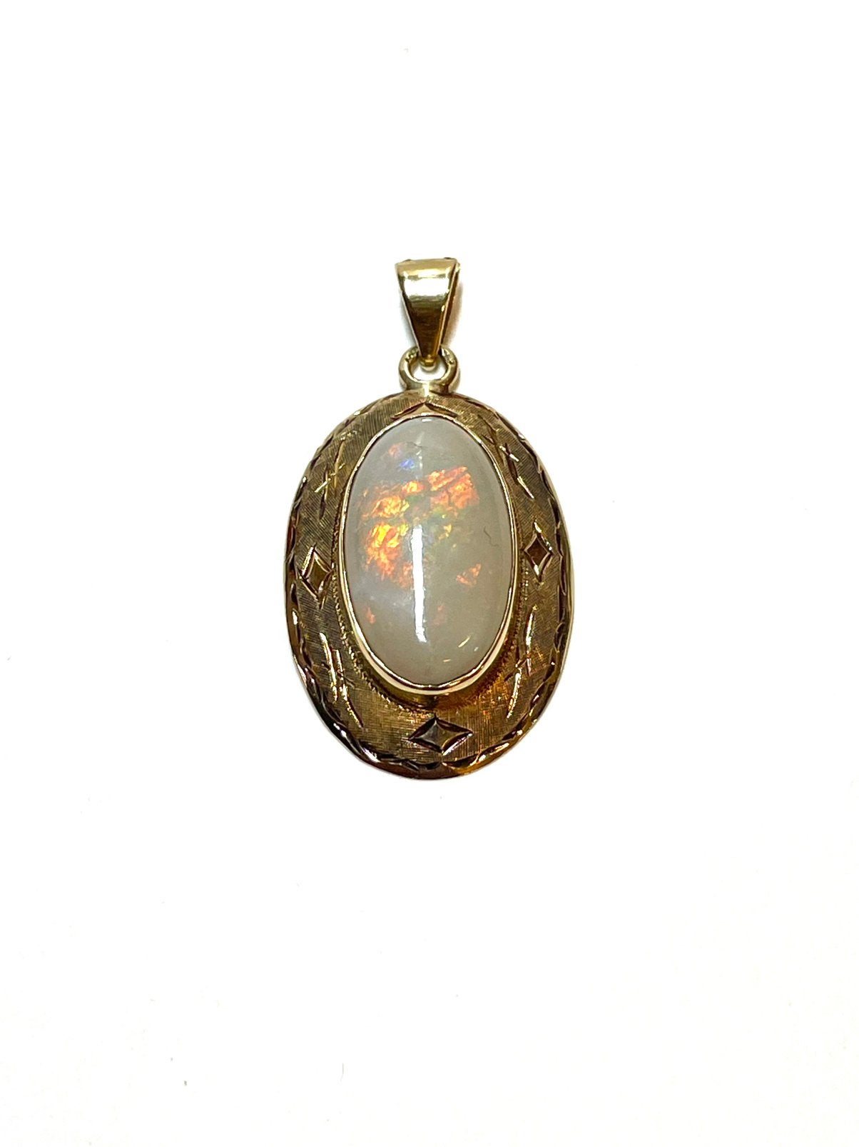 14k gouden hanger met een opaal, Overige voorstellingen, -, -, Ophalen of Verzenden