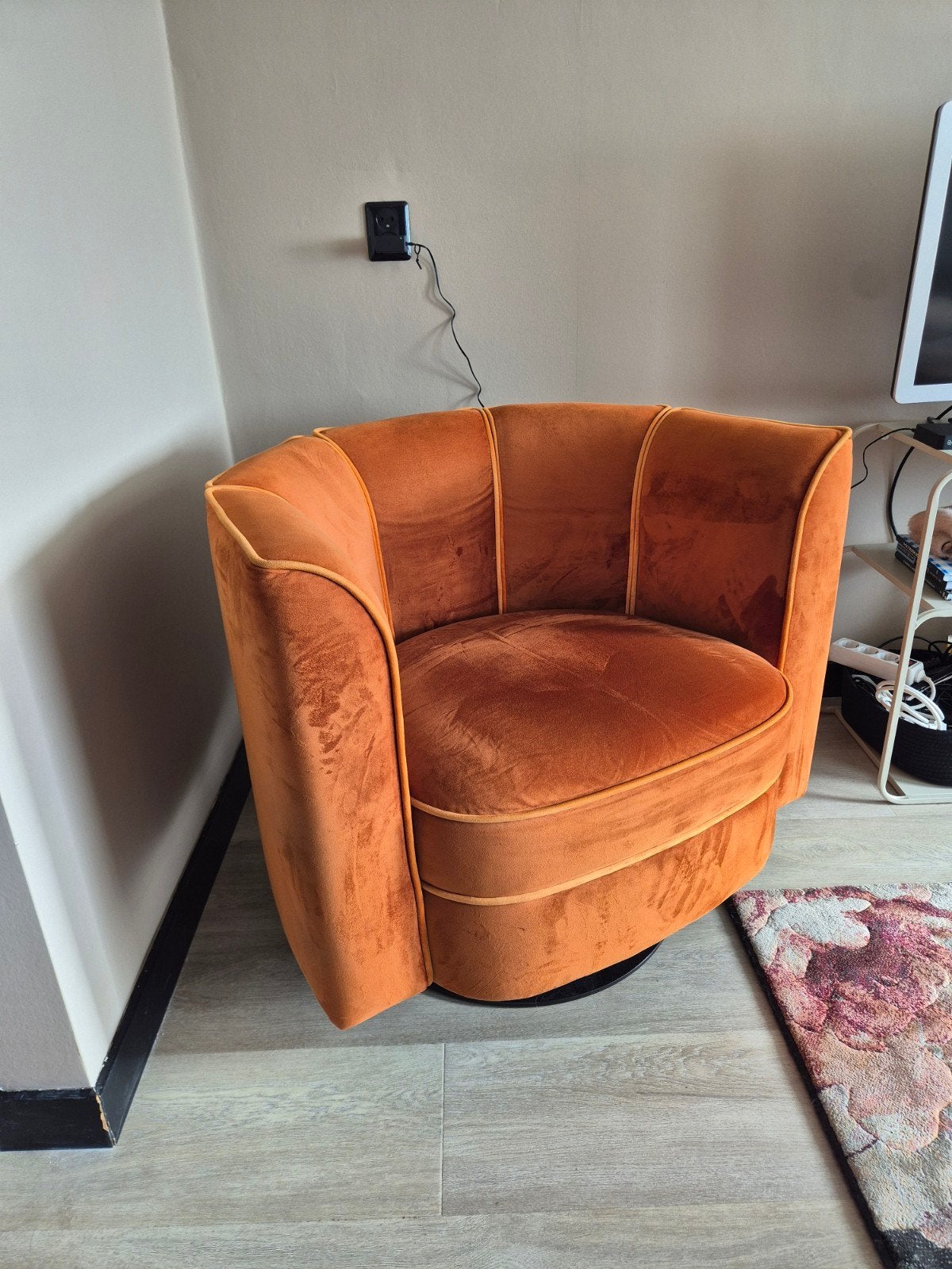 Dutchbone Flower Oranje fluwelen fauteuil - Zo goed als nieu, Ophalen, Modern, Retro, Overige kleuren, Zo goed als nieuw
