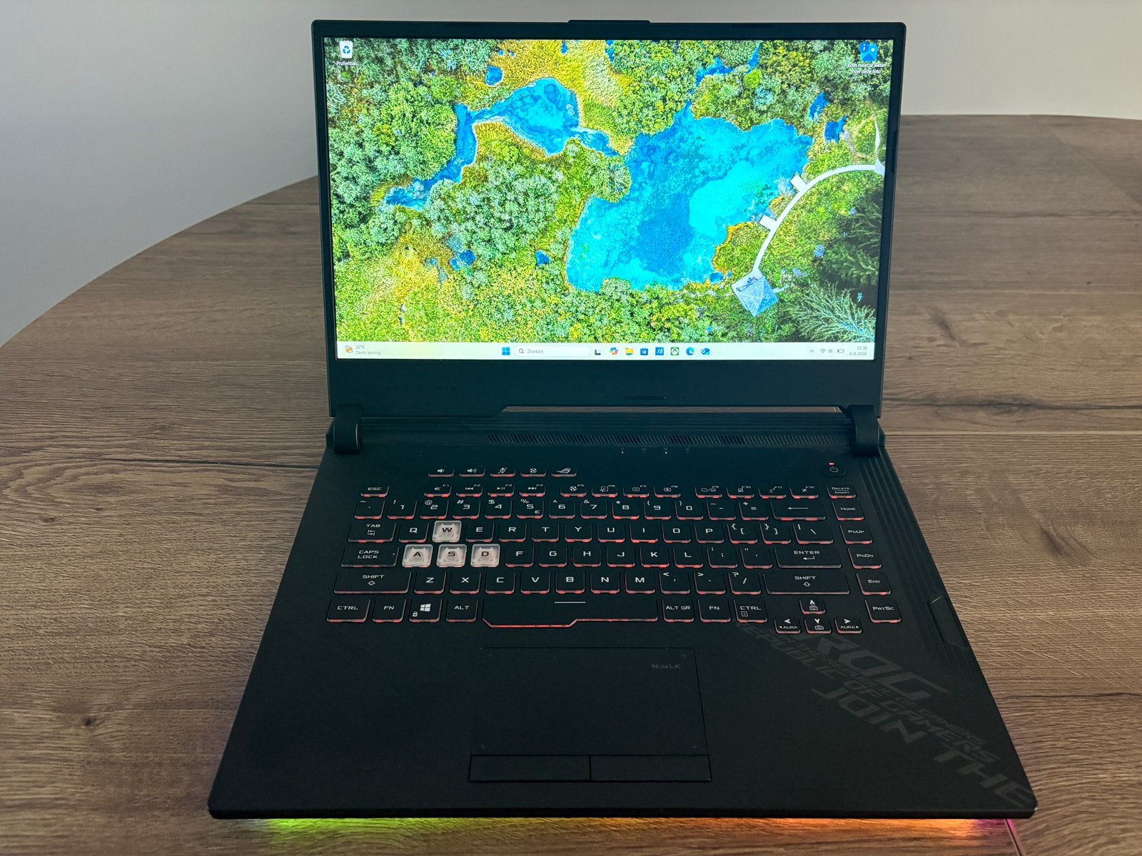 Asus rog G512, Computers en Software, Windows Laptops, Ophalen, Met videokaart, 2 tot 3 Ghz, Zo goed als nieuw