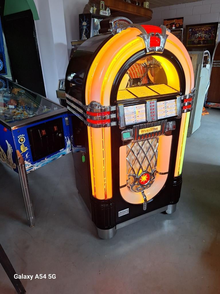 De mooiste Wurlitzer Black Onyx Vinyl Jukebox, Verzamelen, Met singles, Gebruikt, 1950 tot 1960, Ophalen of Verzenden