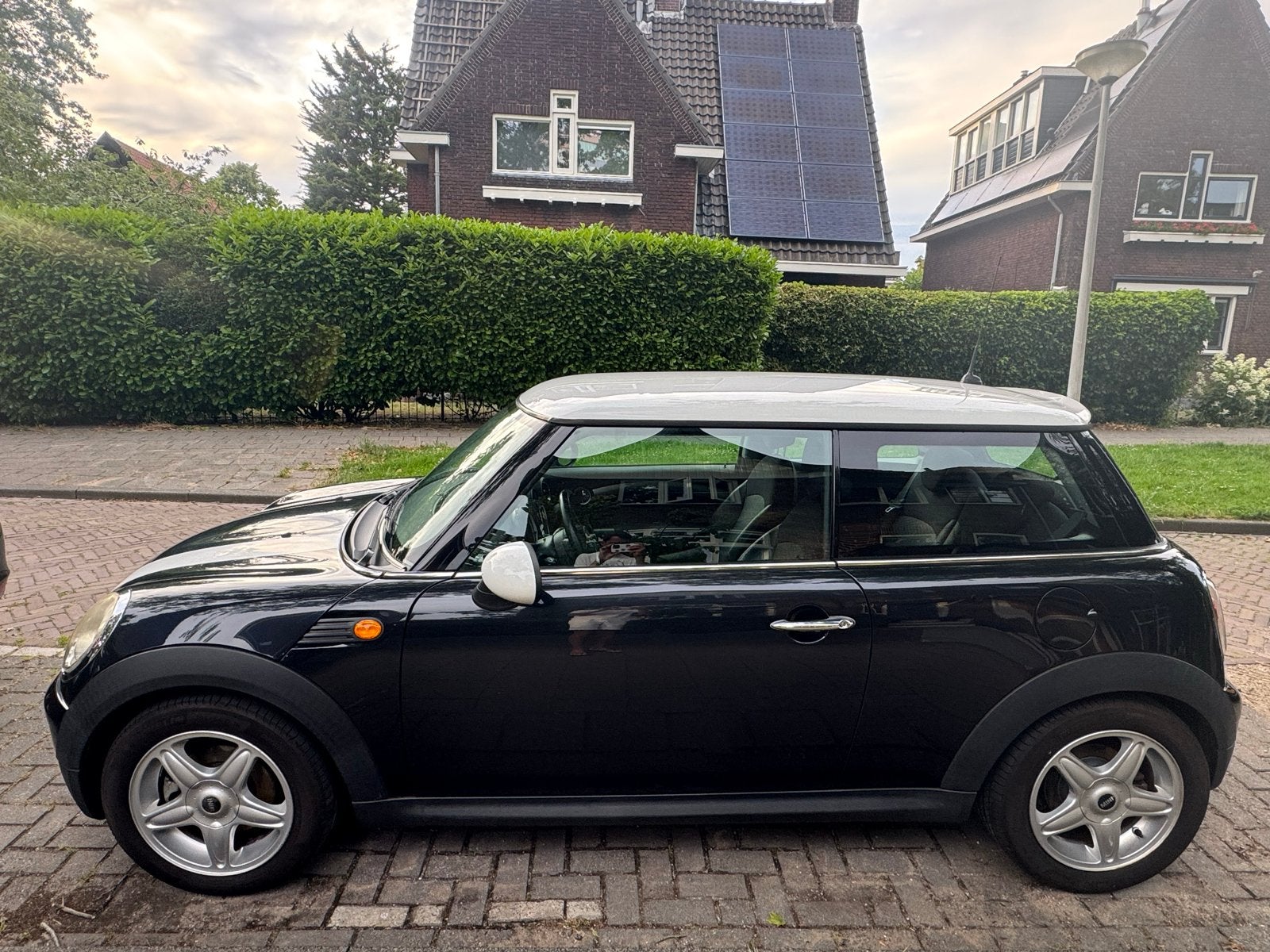 Mini 1.6 Cooper 2007 Zwart, Voorwielaandrijving, 4 cilinders, 4 stoelen, Origineel Nederlands