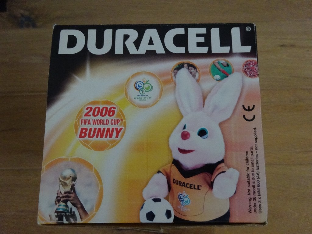 Duracell konijn 'FIFA World Cup Germany 2006 Bunny', Ophalen of Verzenden, Zo goed als nieuw, Overige binnenlandse clubs, Overige typen