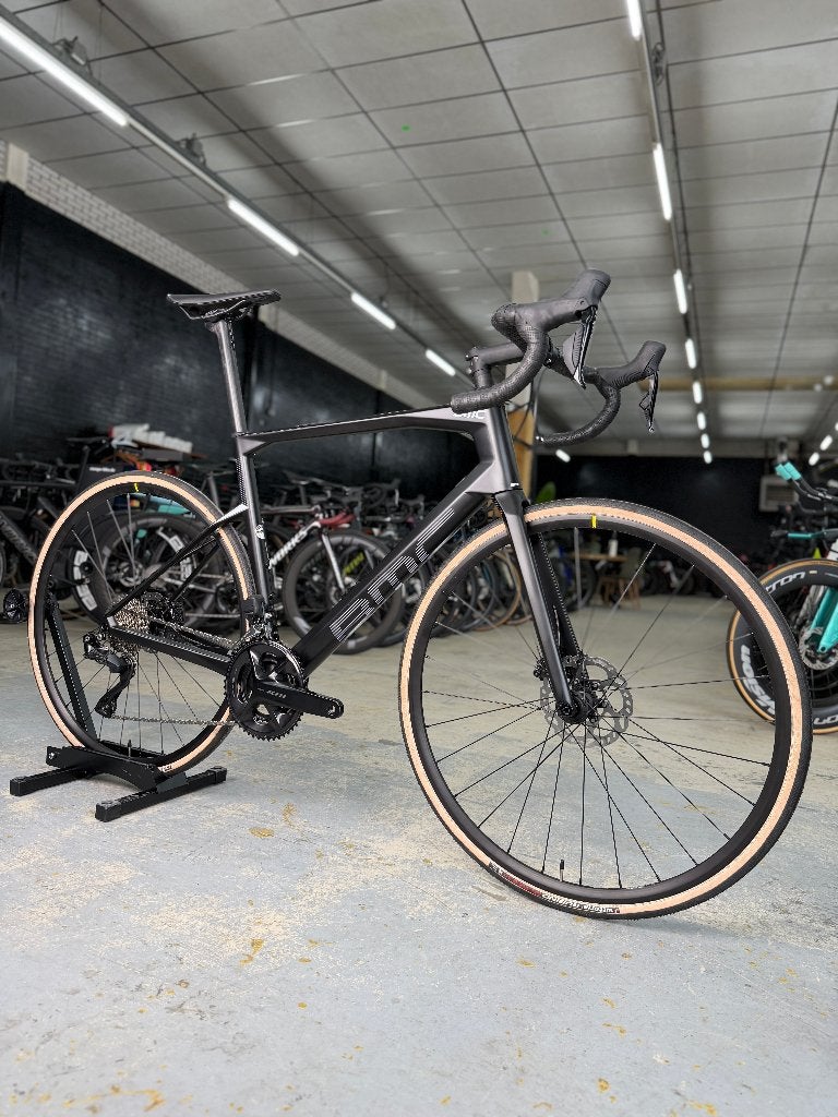 NIEUW BMC Roadmachine Four Di2 Carbon Racefiets, Ophalen, Nieuw, Overige typen
