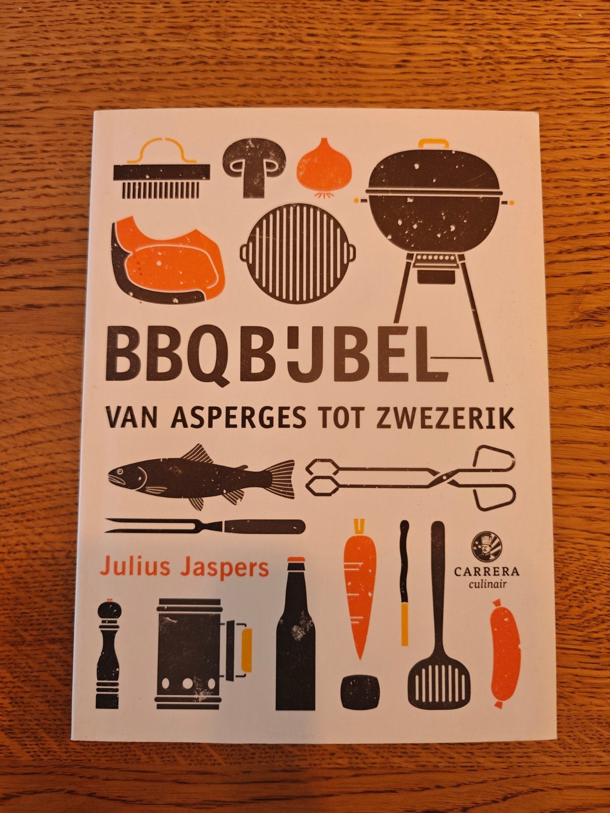 **NIEUW** BBQ Bijbel: Van Asperges tot Zwezerik - Julius Jas, Boeken, Julius Jaspers, Nieuw, Ophalen of Verzenden, Hoofdgerechten