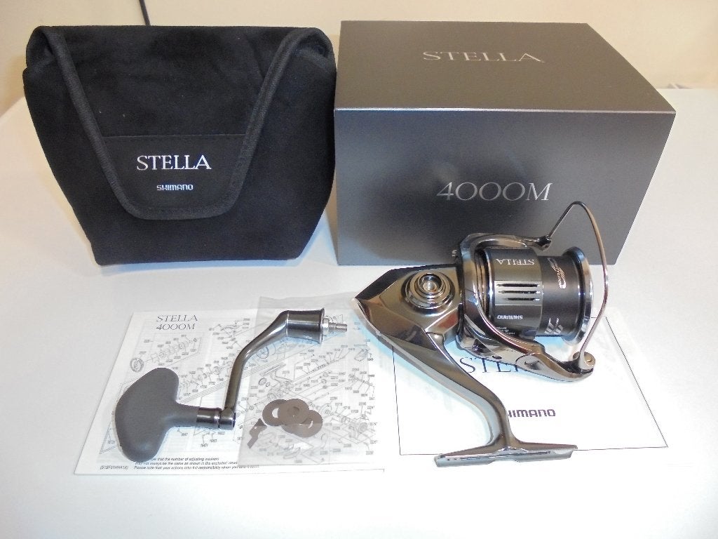 Shimano Stella FK.  4000M en C5000XG Molens Made in Japan., Ophalen of Verzenden, Nieuw, Molen