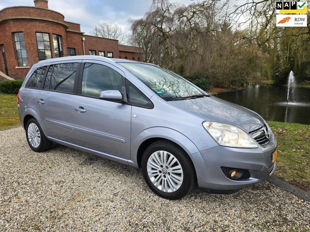 Opel Zafira 2.2 Temptation 7-Persoons Airco NIEUWE APK., Auto's, Opel, Voorwielaandrijving, Gebruikt, 4 cilinders, 150 pk