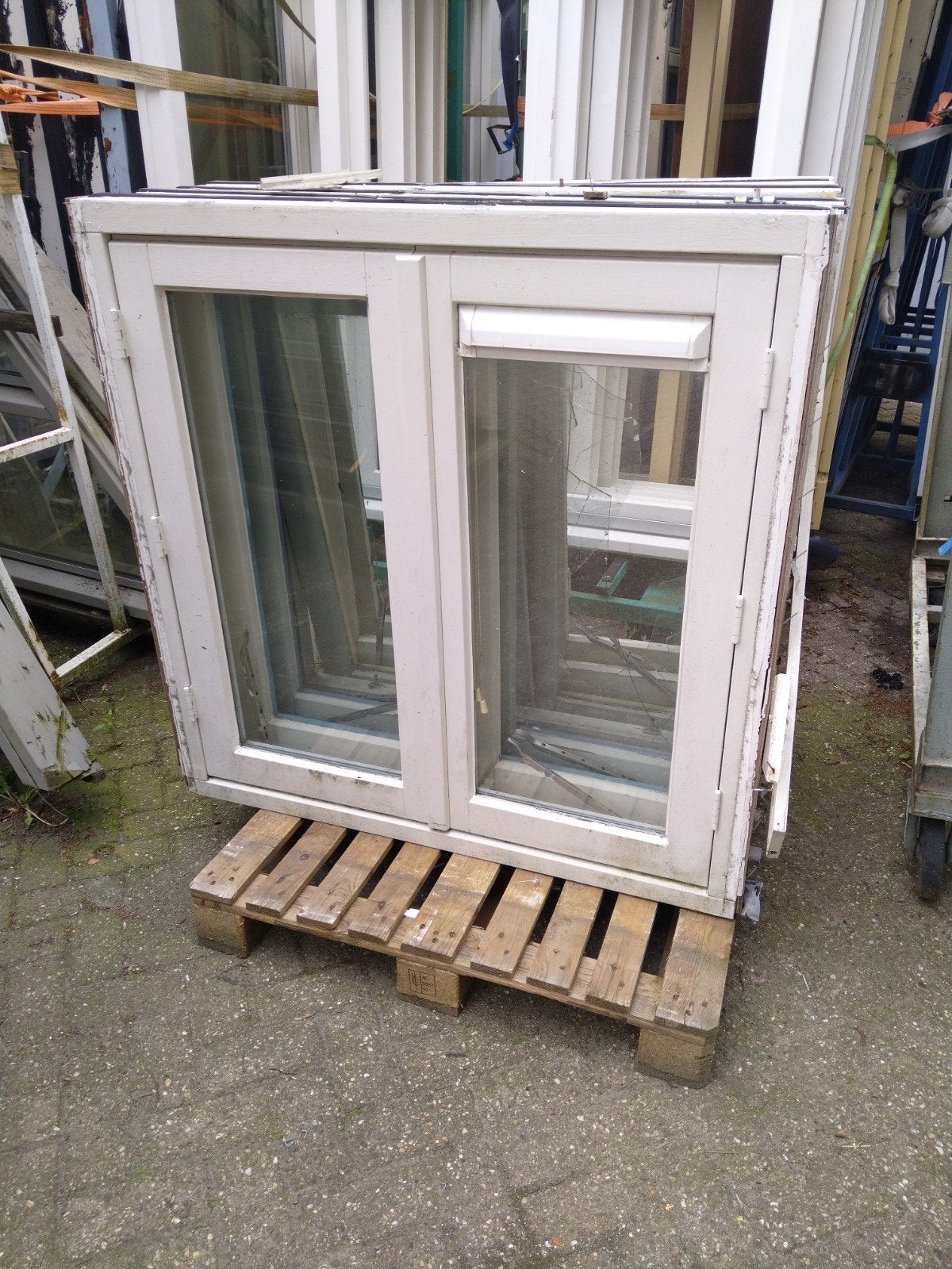 Hardhouten kozijnen met stolpraam, Doe-het-zelf en Verbouw, Gevelraam of Ruit, Gebruikt, 80 tot 120 cm, 80 tot 120 cm
