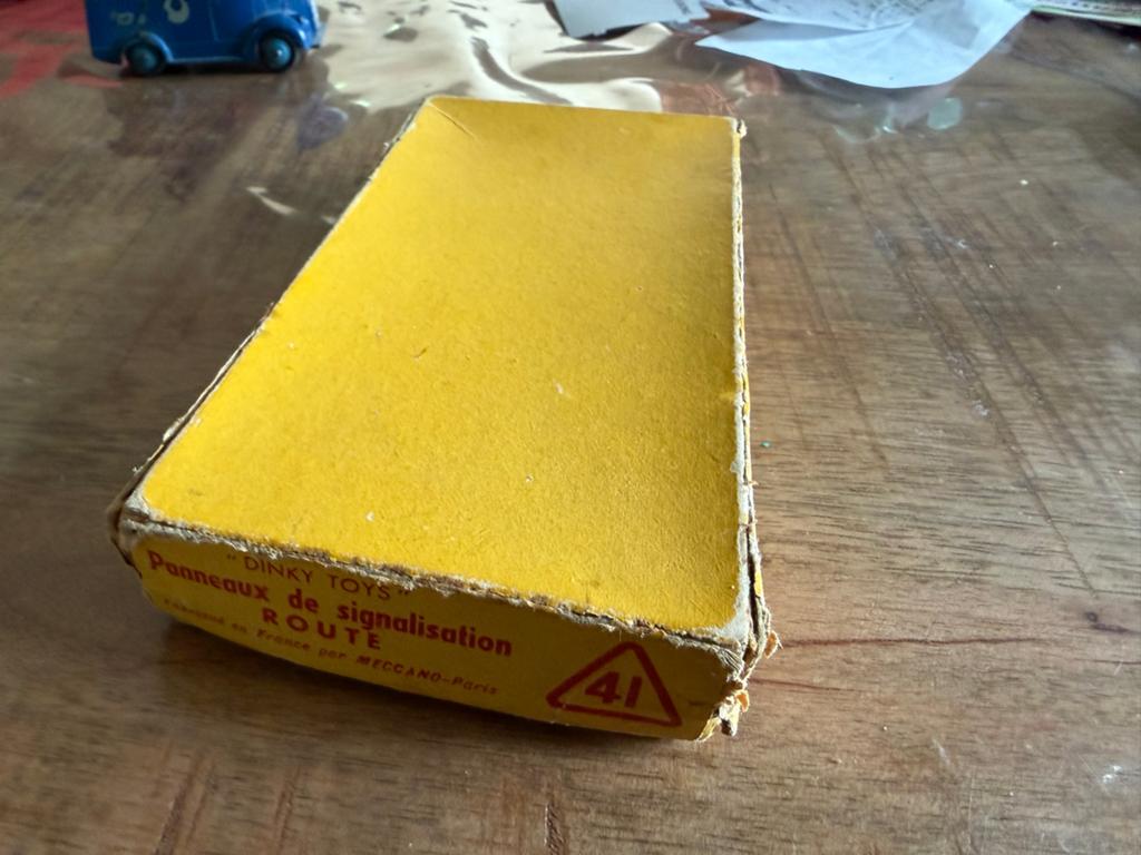 Dinky Toys Verkeersborden Set - Zeer Mooie Staat, Hobby en Vrije tijd, D, Overige typen, Dinky Toys, Ophalen of Verzenden