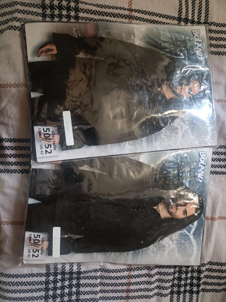 2x Boland Monnikspij blouses  - Nieuw in Verpakkin, Hobby en Vrije tijd, Kostuums, Theaterbenodigdheden en LARP, Nieuw, Pak of Jurk