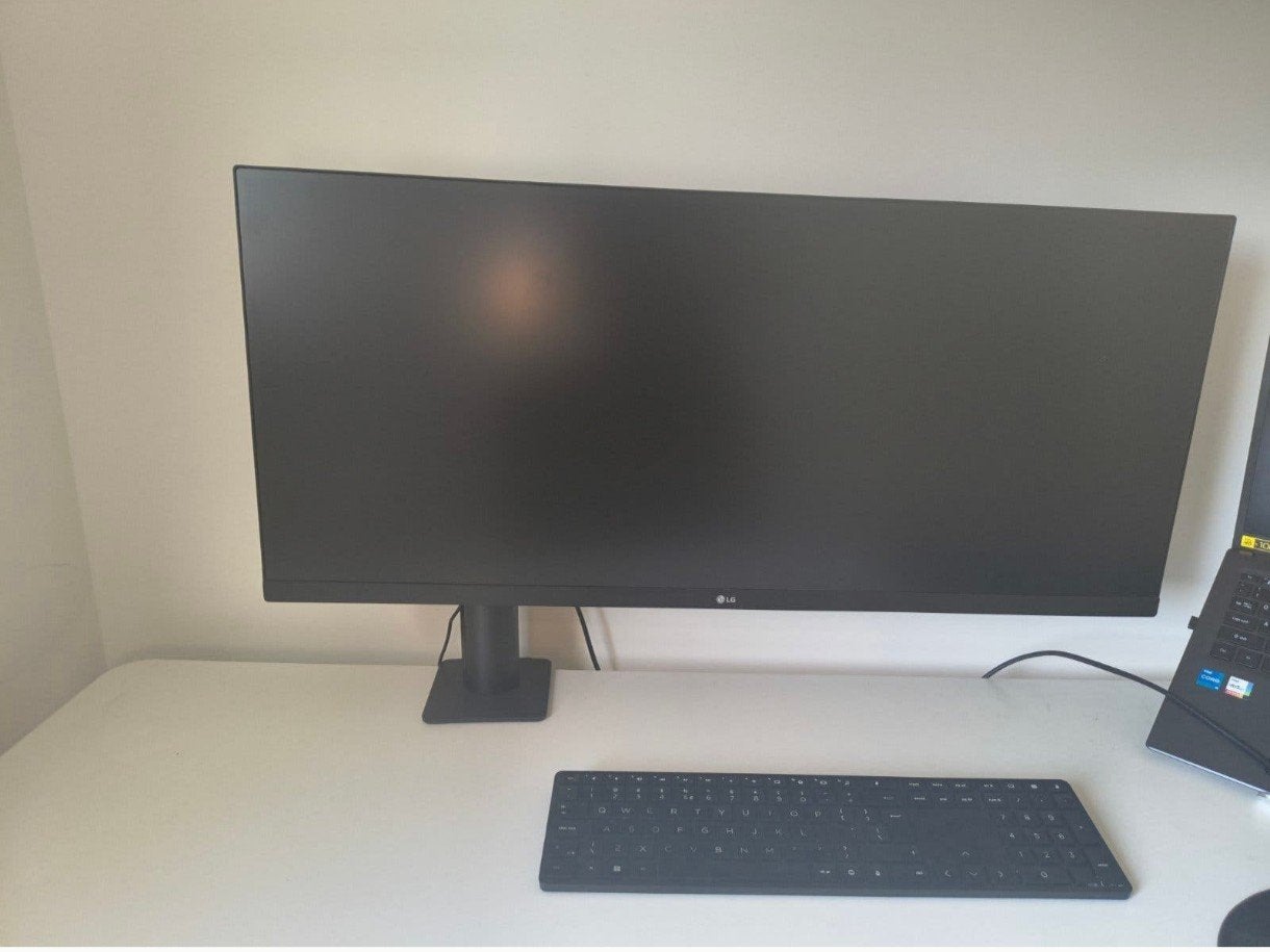 LG 34WN780-B Ultrawide Monitor inclusief kabels en armsteun, Computers en Software, Monitoren, IPS, In hoogte verstelbaar, Zo goed als nieuw