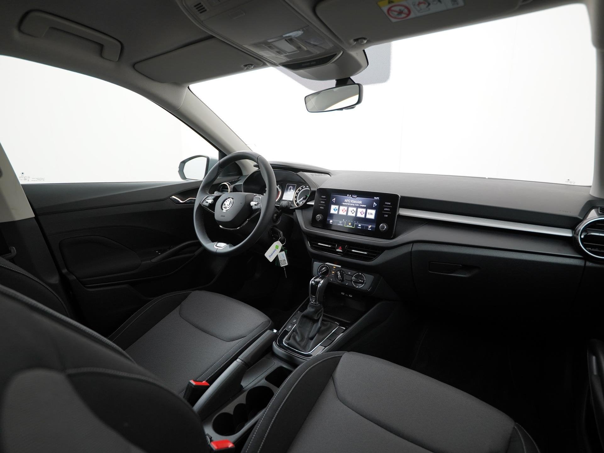 Skoda Fabia 1.0 TSI Ambition DSG | Carplay | Zondag Open!, Auto's, Skoda, Stof, Gebruikt, Euro 6, 1092 kg