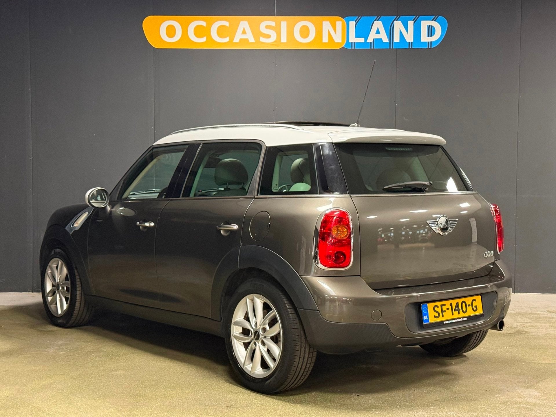 Mini Countryman 1.6 Cooper Chili|PANO|LEDER|BLUETOOTH|AIRCO|, Auto's, Mini, Euro 5, Gebruikt, Beige, 122 pk