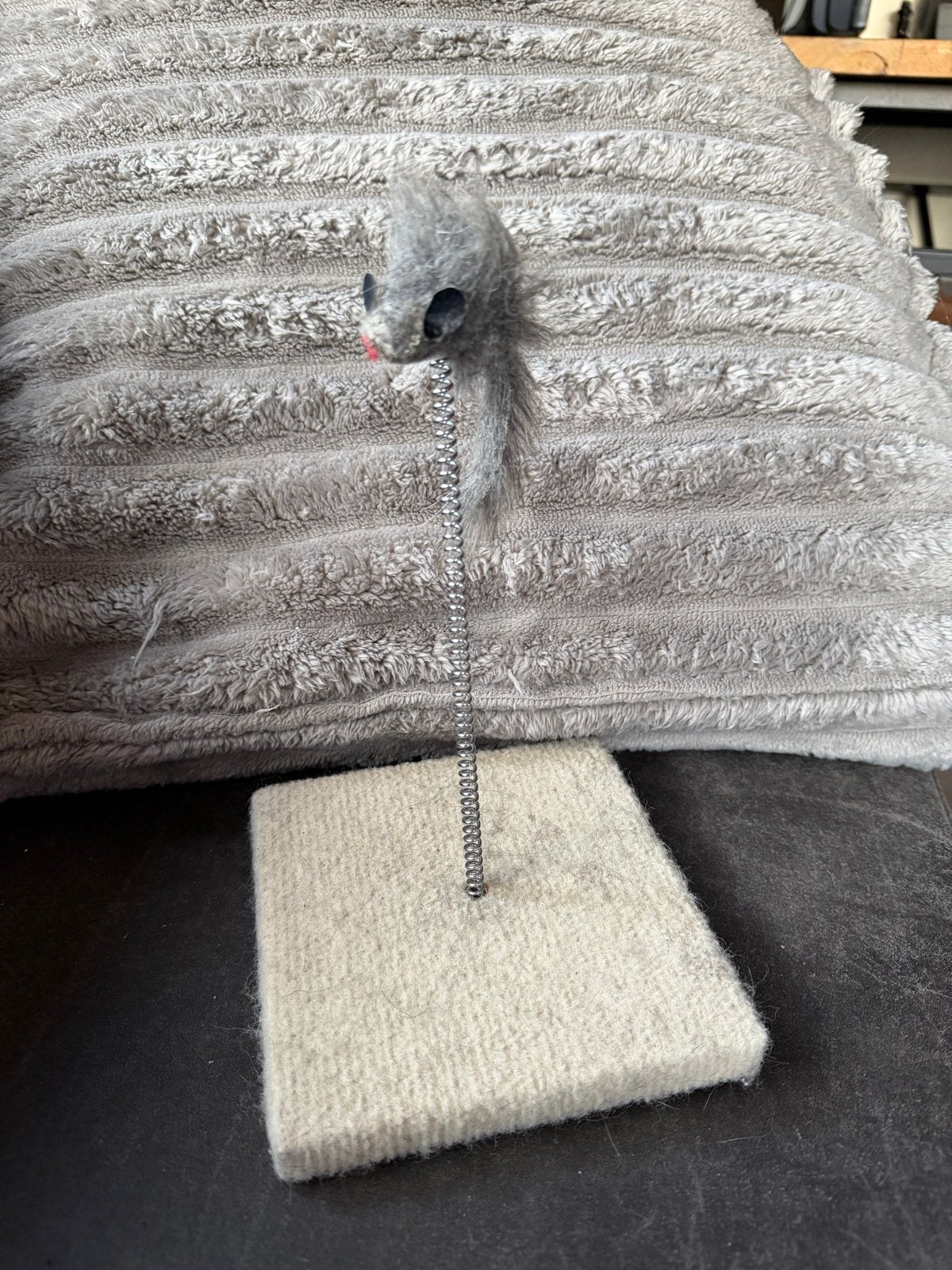 2 kattenspeeltjes met muis en eland, Dieren en Toebehoren, Kattenspeelgoed, Ophalen of Verzenden, Zo goed als nieuw, Overig speelgoed