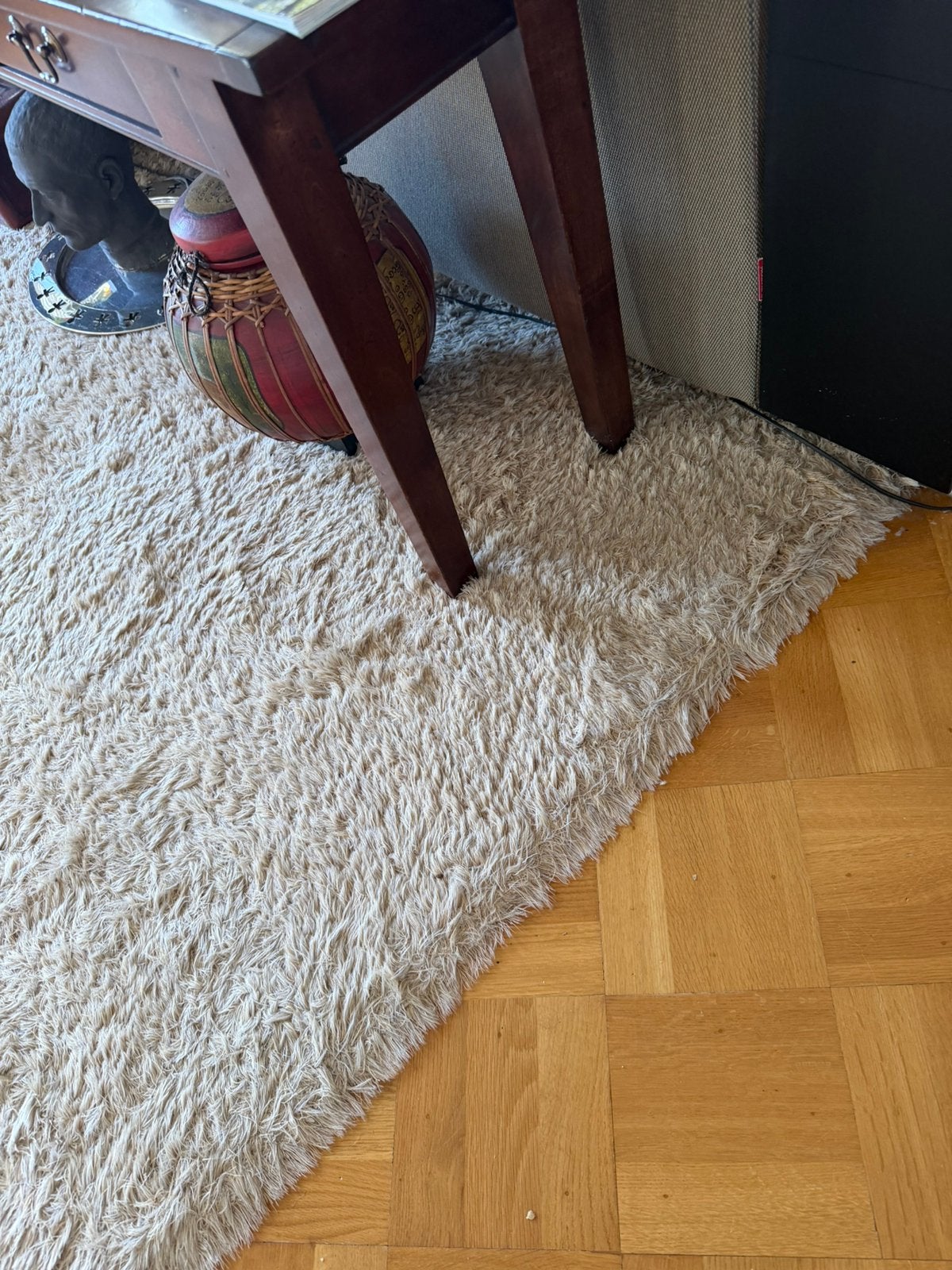 Carpet Sign, tegenwoordig bekend als CS Rugs, Ophalen, Gebruikt, Beige, Vierkant