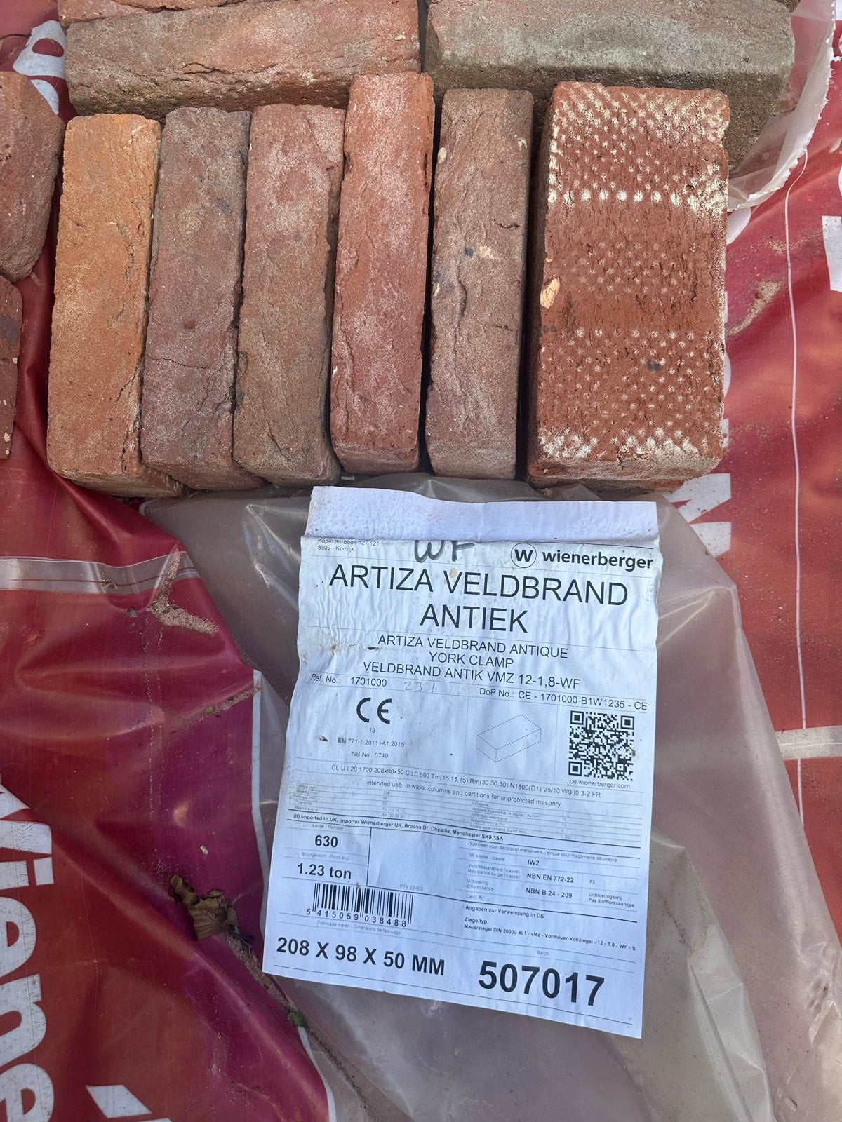 Wieneberger Artiza Veldbrand Antiek Bakstenen (220  stuks), Ophalen, Nieuw, Bakstenen