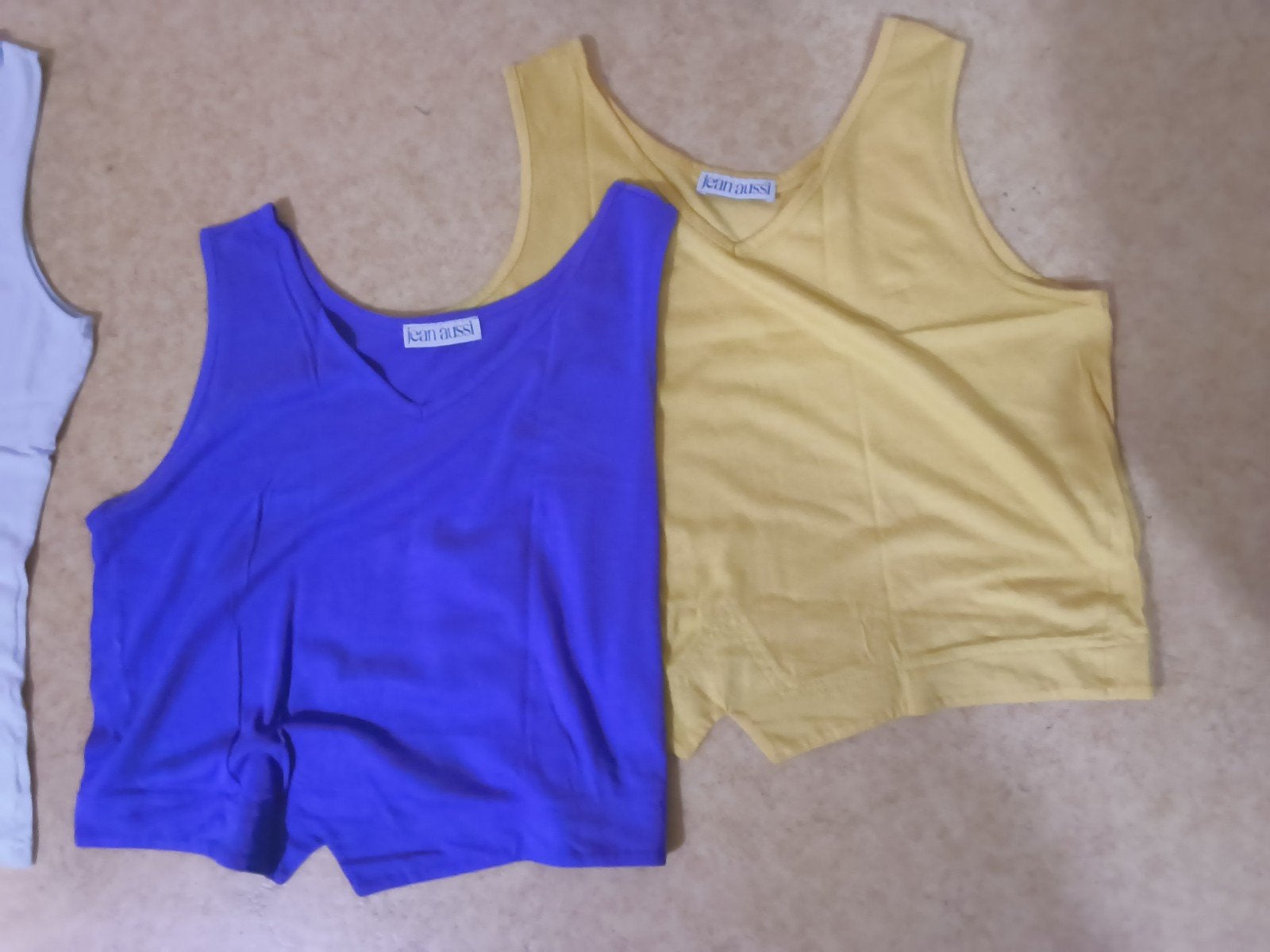 Set van 2 Jean Aussi mouwloze tops (blauw en geel), Meerkleurig, Jean Aussi, Zonder mouw, Gedragen