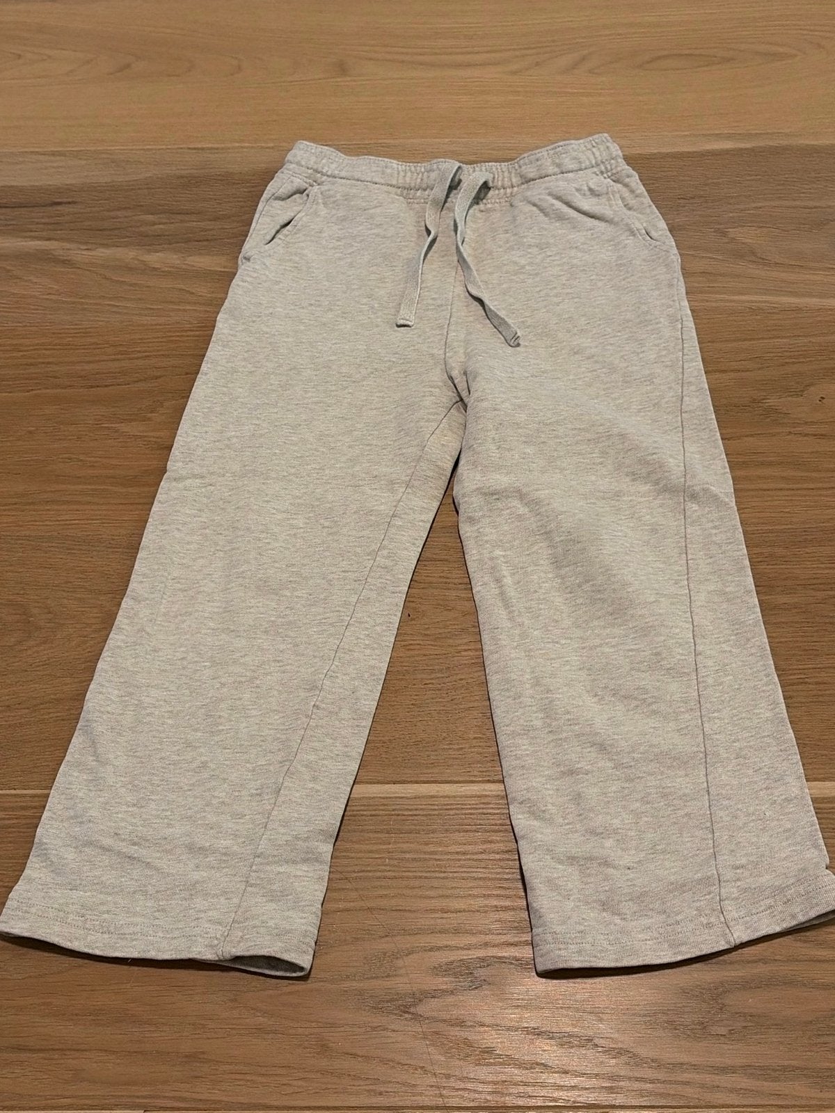Friboo joggingbroek grijs maat 122/128, Ophalen of Verzenden, Gebruikt, Jongen of Meisje, Broek