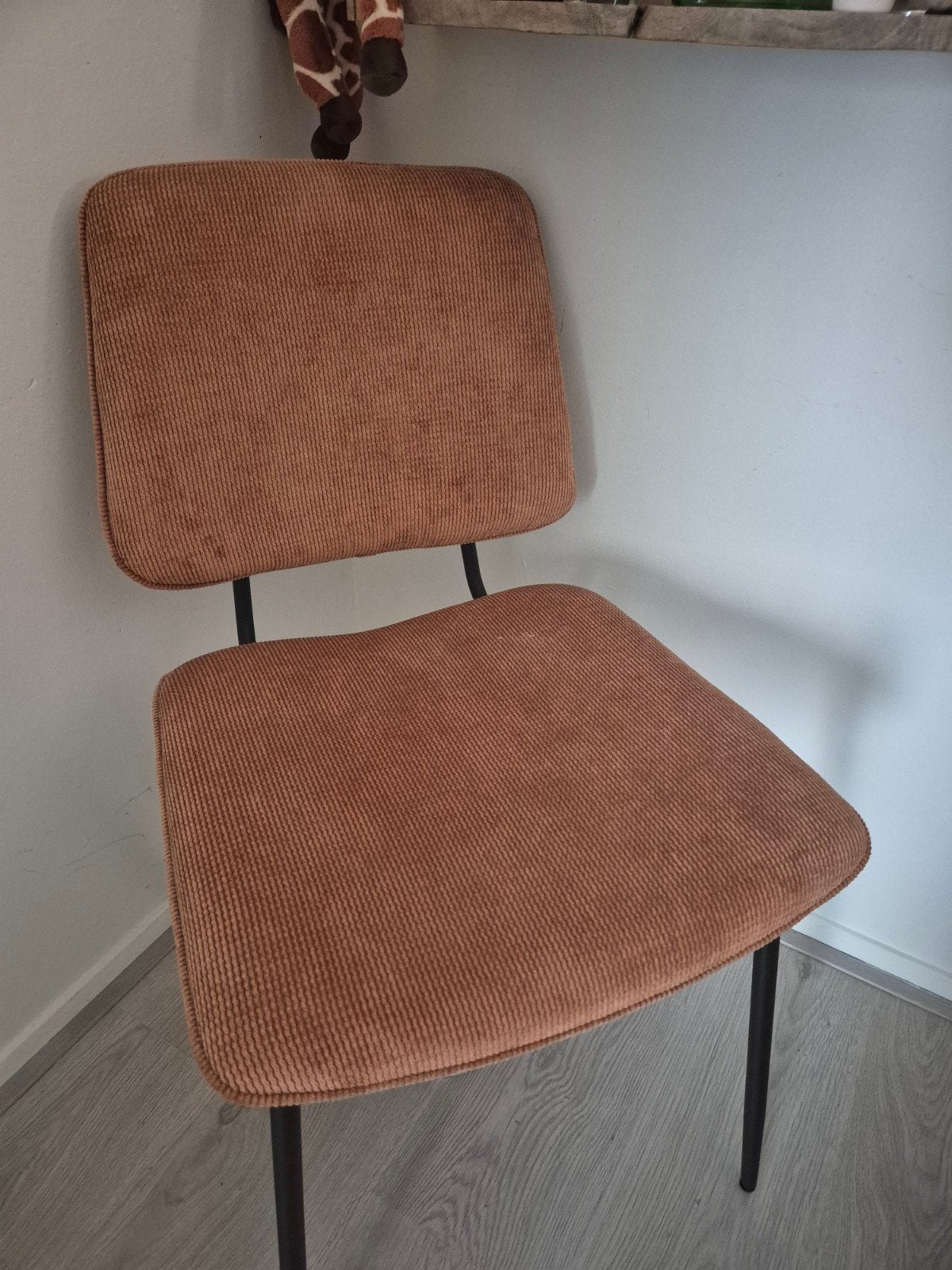 super mooie zgan stoel, Ophalen, Zo goed als nieuw, Bruin, Eén