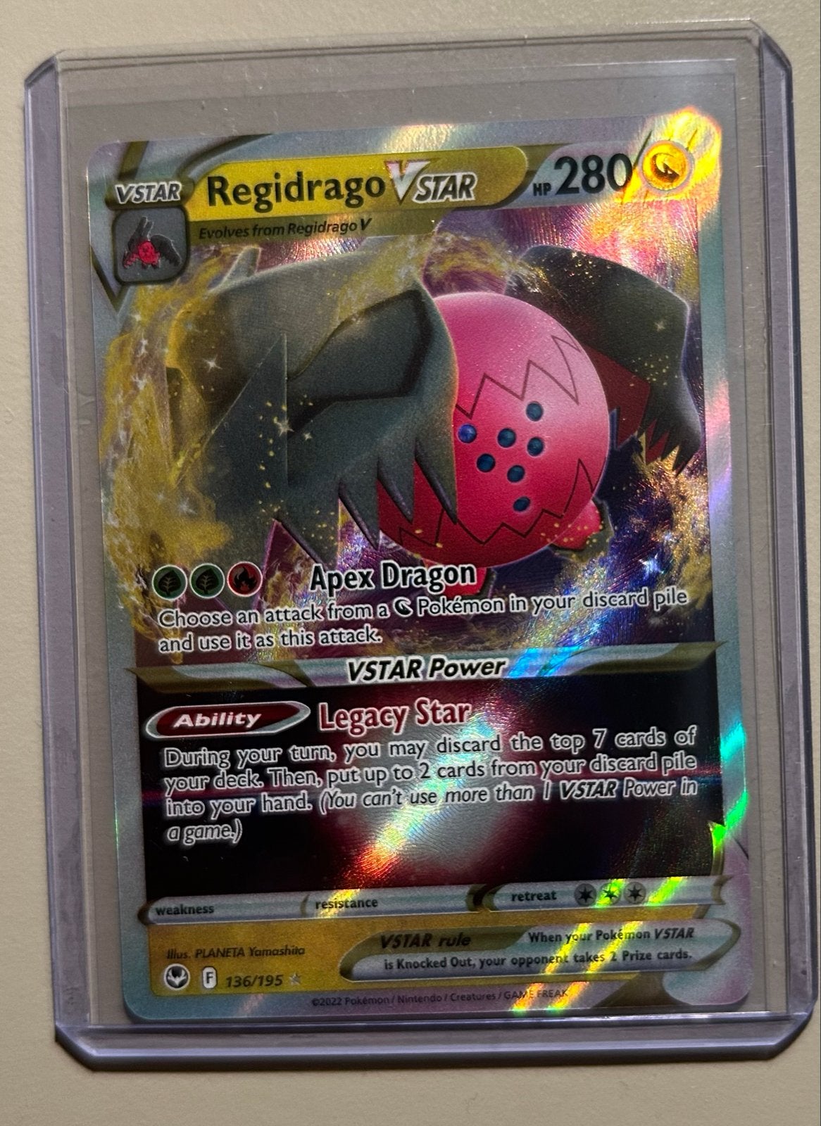 Regidrago VSTAR Pokémon Kaart (Foil), Ophalen of Verzenden, Zo goed als nieuw, Losse kaart, Foil