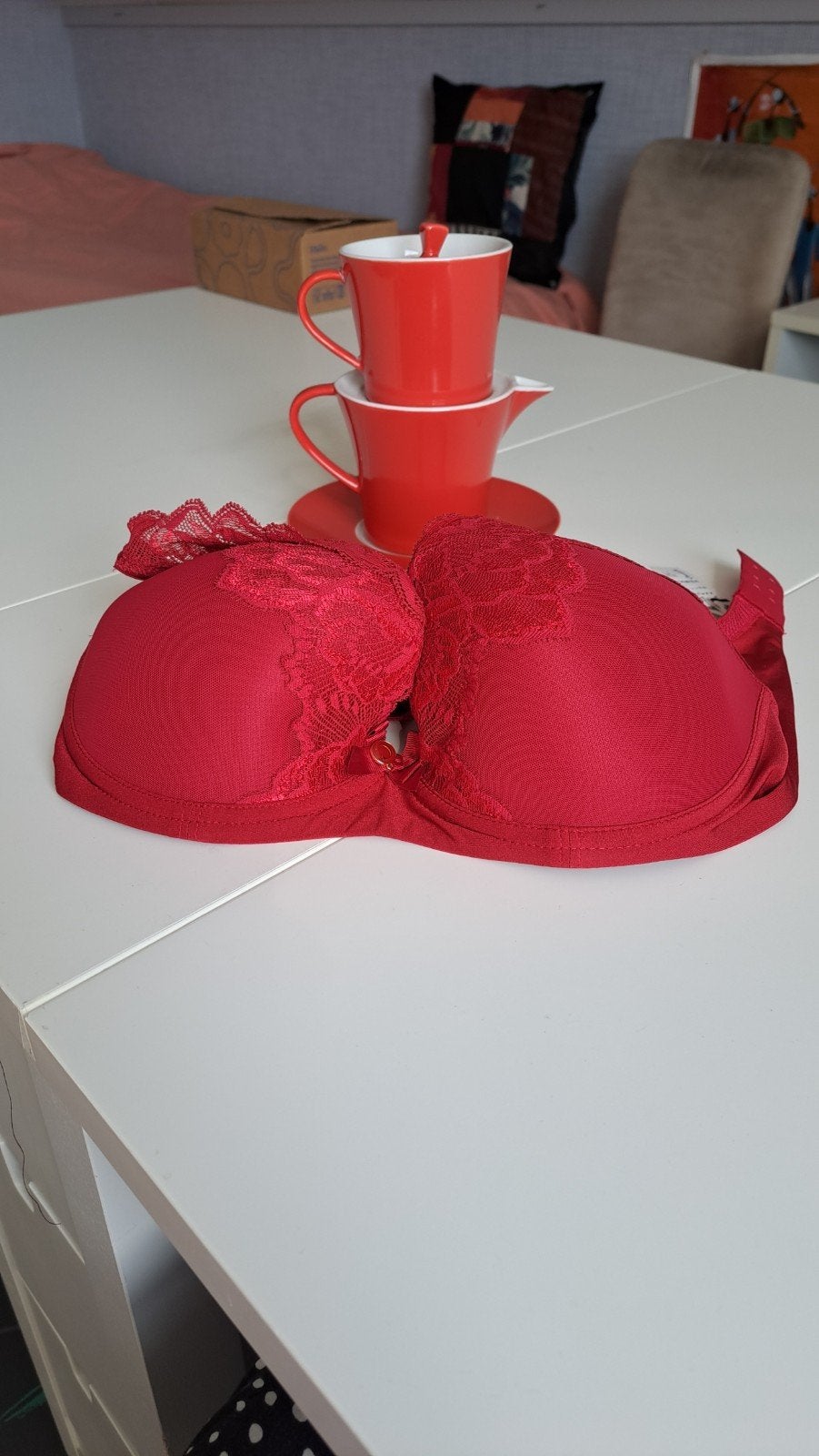 Rode BH met kant, Kleding | Dames, Ophalen of Verzenden, Rood, BH