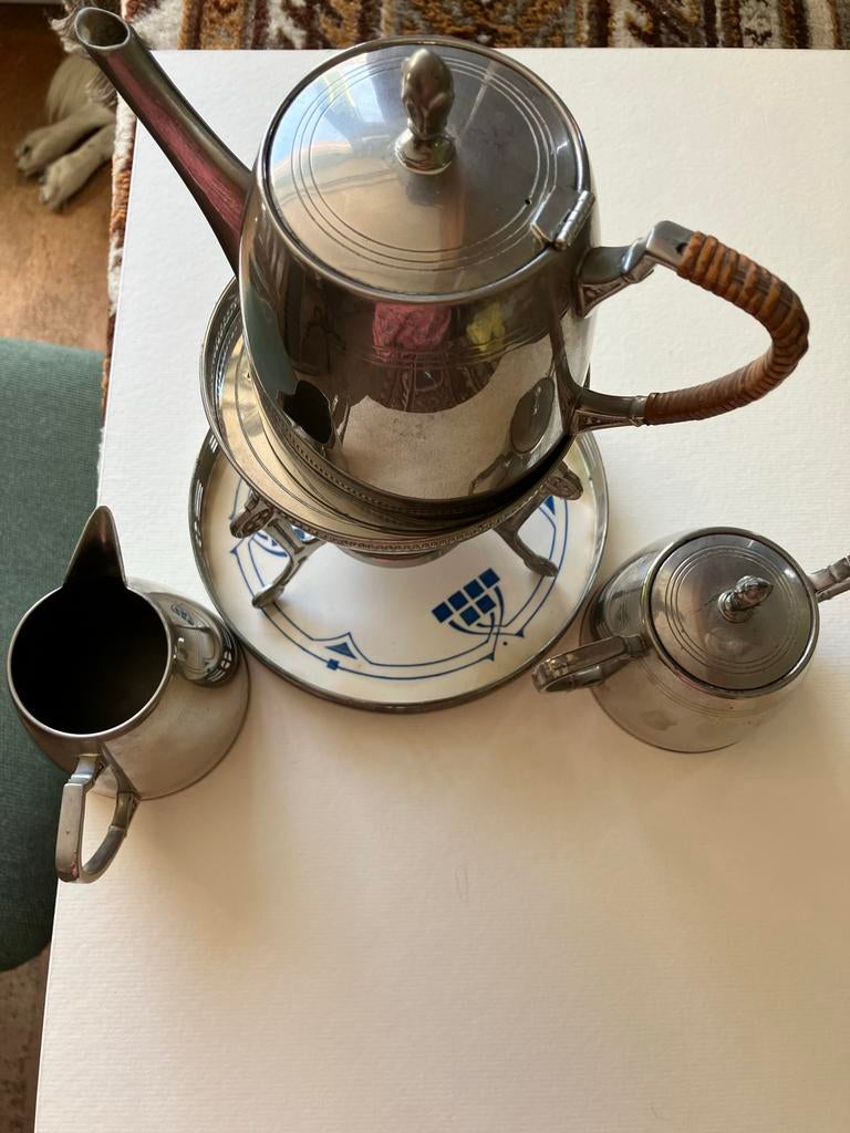 BMF onderstel met Verchroomde theepot, suiker- en melkstel., Ophalen of Verzenden