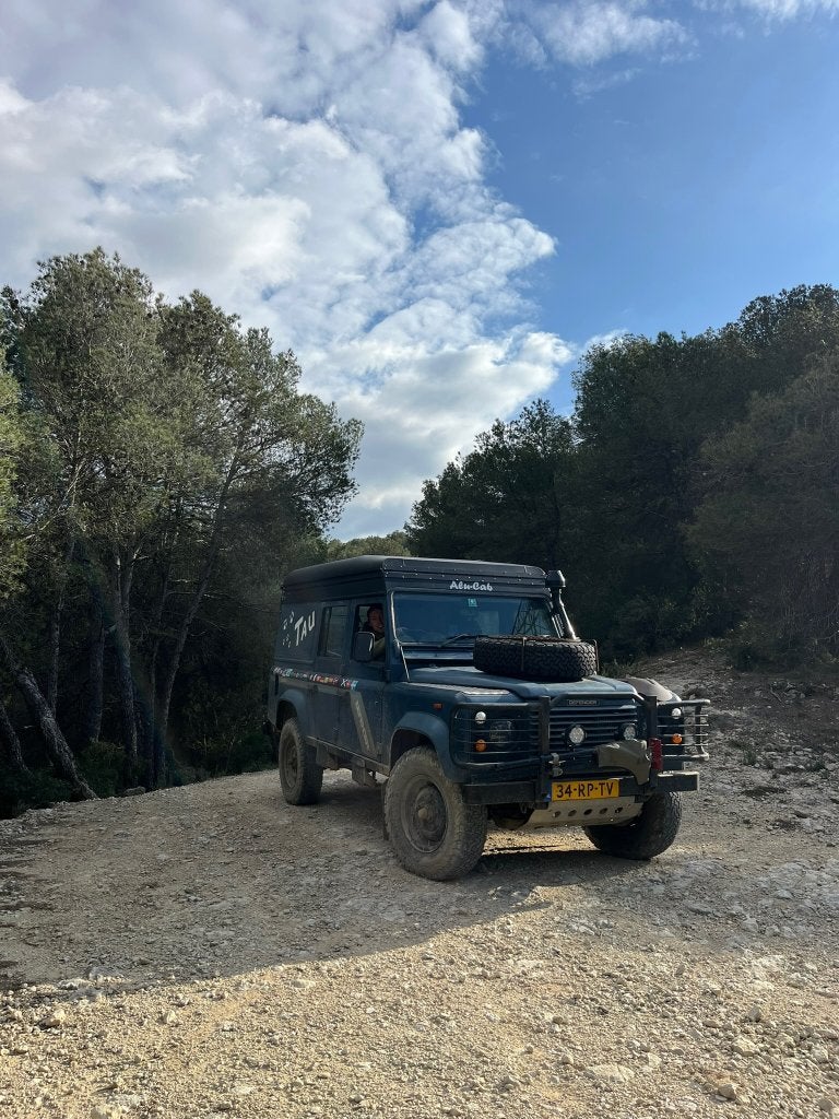 Land Rover Defender camper expeditie 44, 2495 cc, Defender, Vierwielaandrijving, 4x4