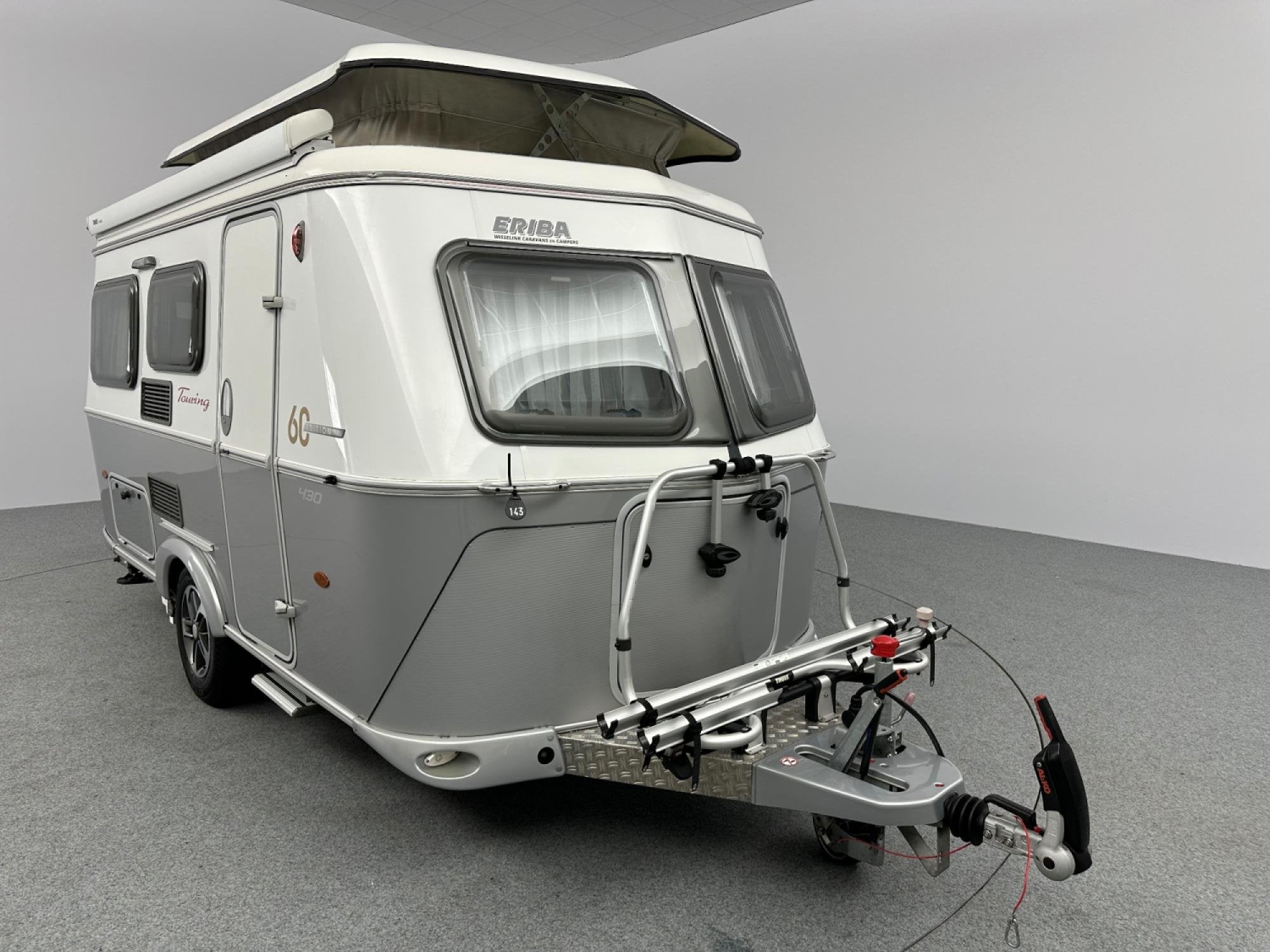 Eriba Touring Triton 430 GT Cassetteluifel Mover Fdrager, Vast bed, Bedrijf, Koelkast, 4 tot 5 meter