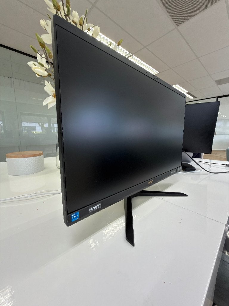 Foto 4 van Bundel 2x Acer Aspire C24 all-in-one pc's, Windows 11